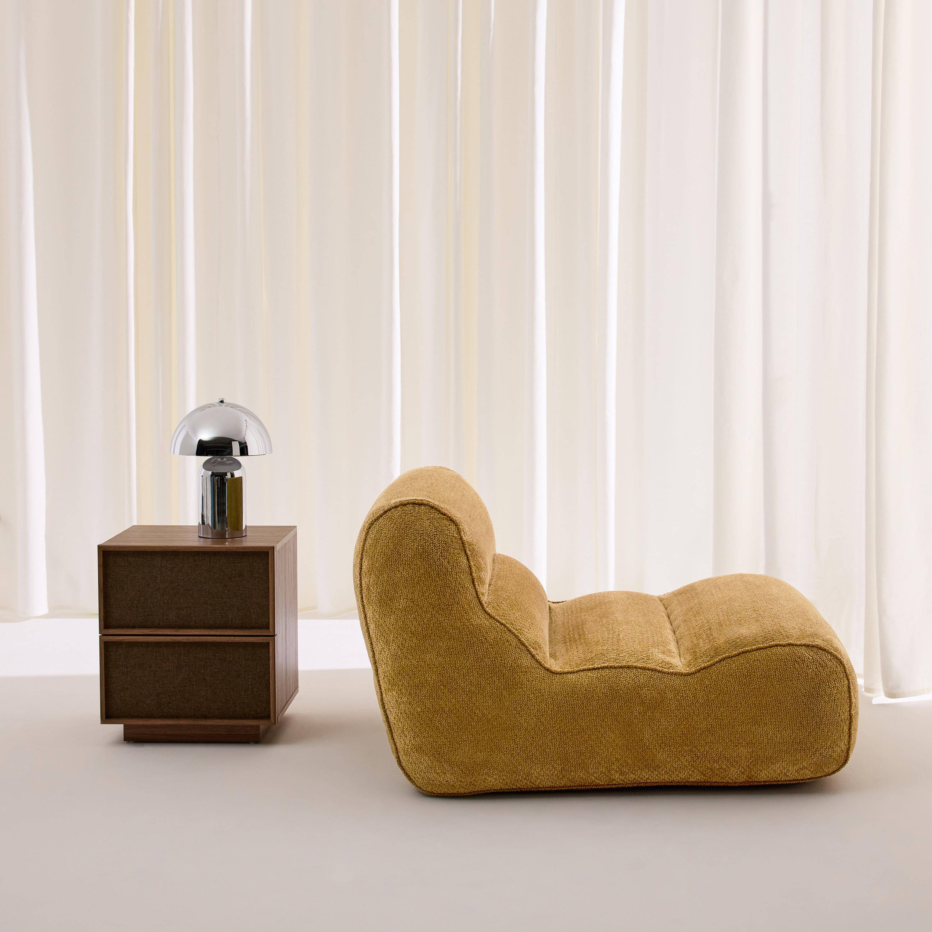 Sillón envasado al vacío de tela chenilla, Dario, Mostaza, 95x108x66 cm Photo2
