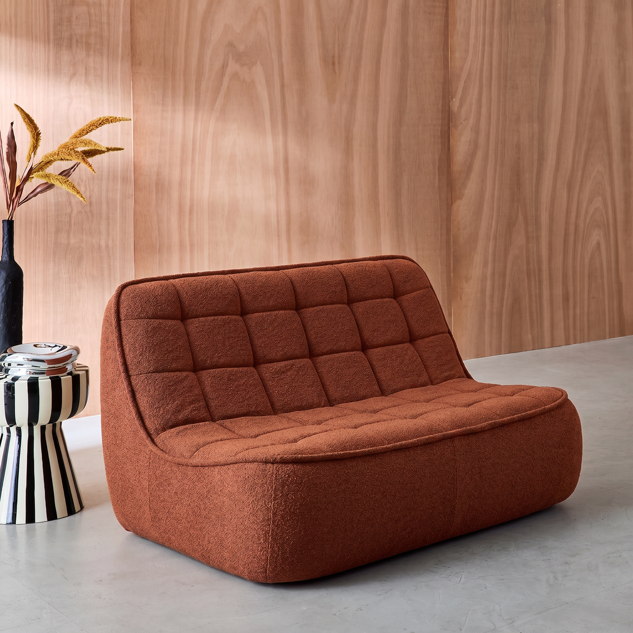 Getextureerde bouclé fauteuil 2-zits bankje terracotta - Boni Photo1