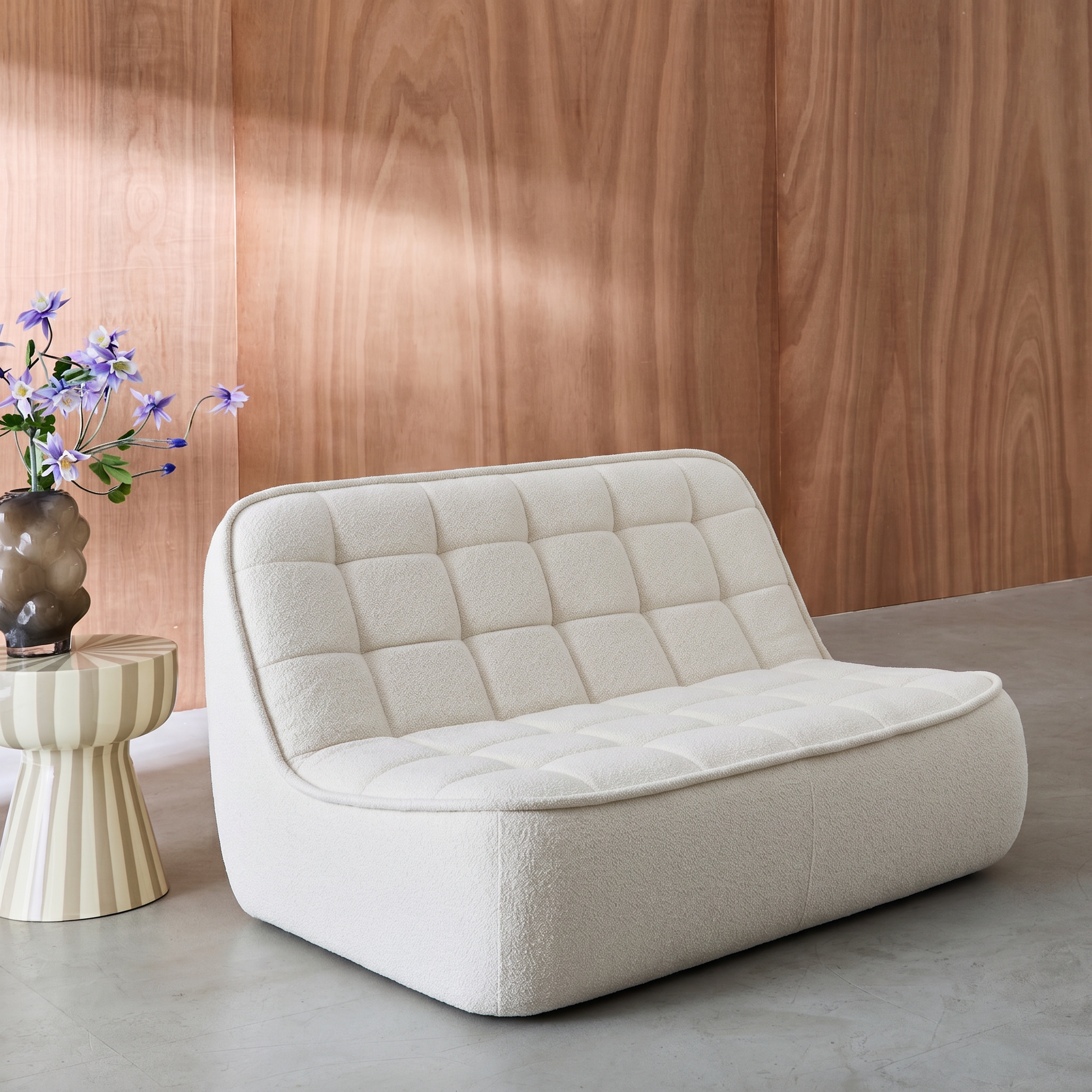Getextureerde bouclé fauteuil 2-zits bankje gebroken wit - Boni Photo1
