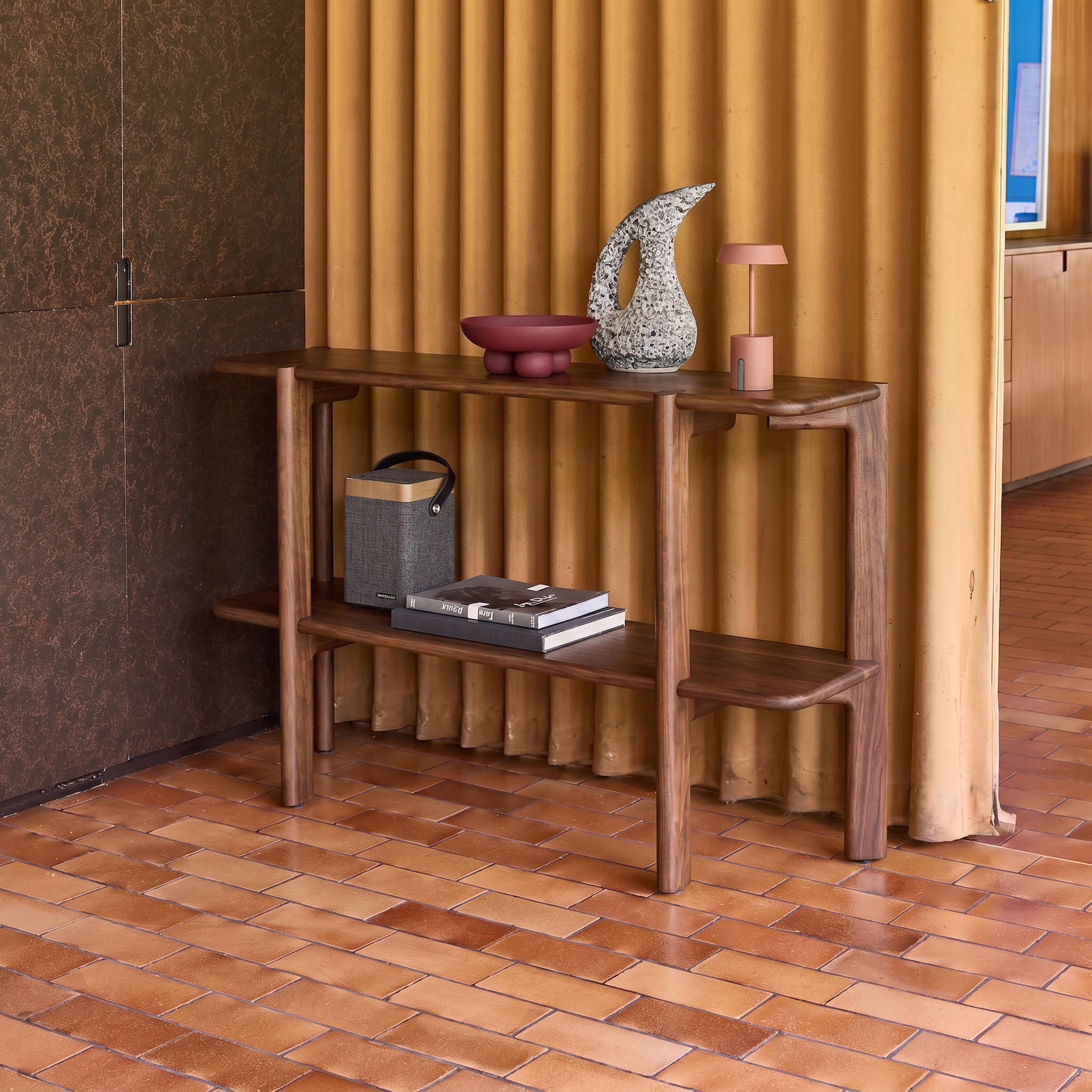 Consola exótica de madera de acacia con 1 estante Nogal - 120x35x77 cm Photo2