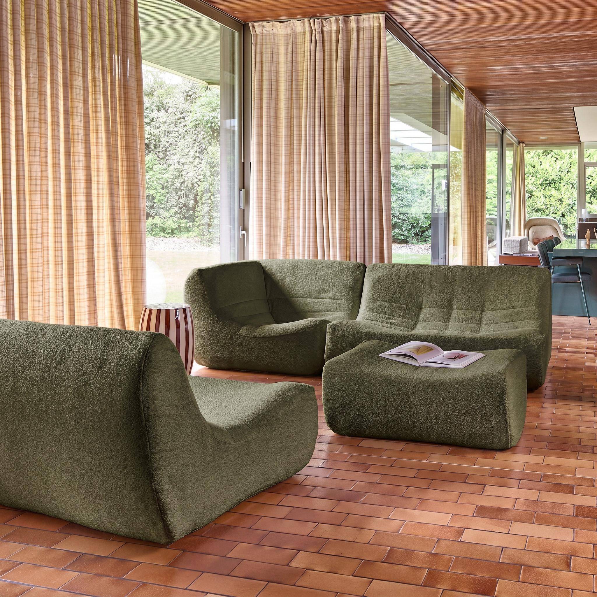 Modulaire fauteuils 5-zits hoekzetel met voetenbankje van getextureerde bouclé bekleding kaki - Sokol,sweeek,Photo4