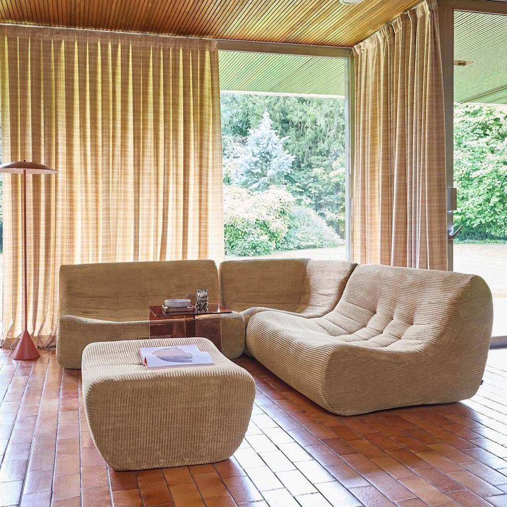 Modułowa sofa narożna 5-osobowa z podnóżkiem z kremowego sztruksu - Sokol Photo4