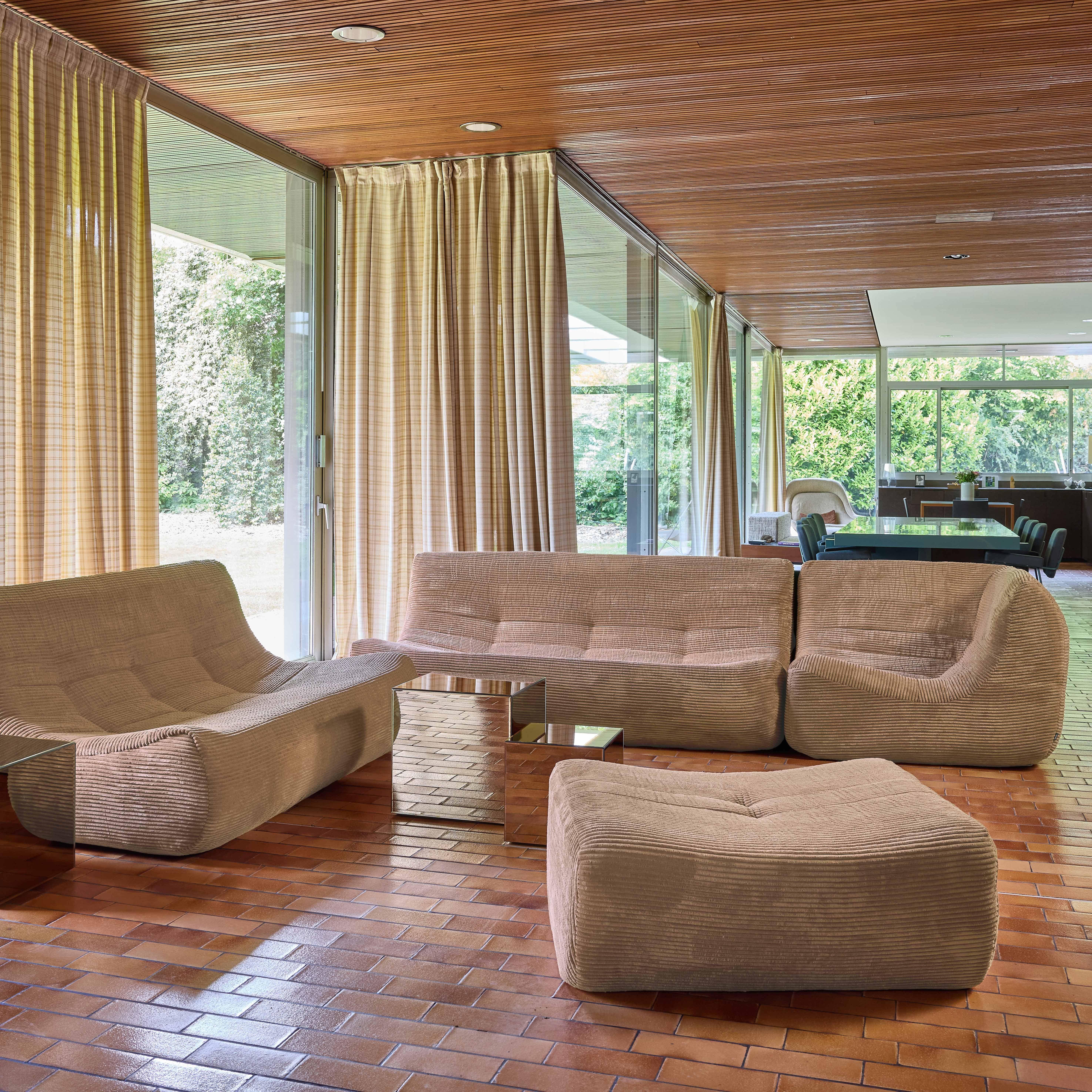 Modułowa sofa narożna 7-osobowa z podnóżkiem z kremowego sztruksu - Sokol,sweeek,Photo4