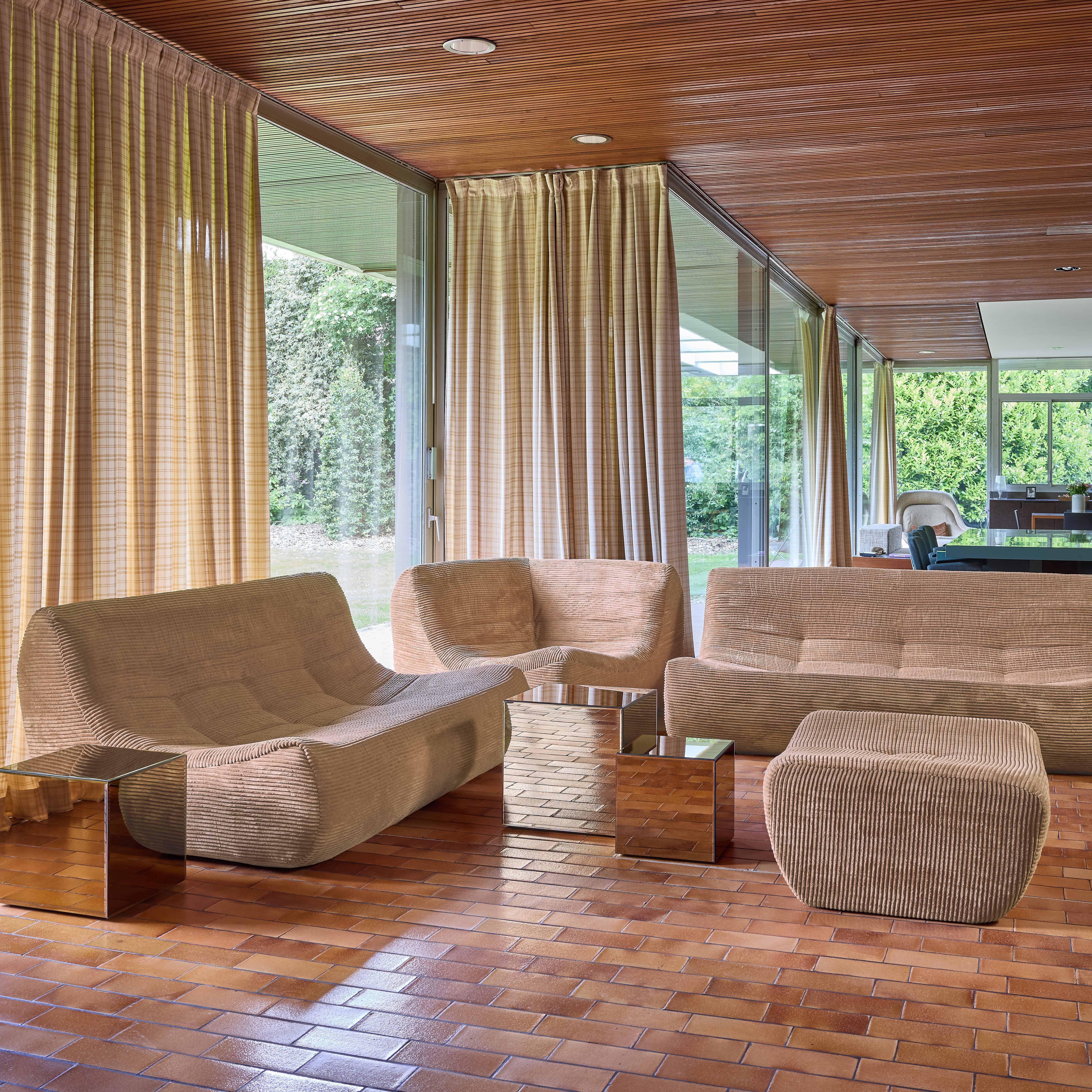 Modułowa sofa narożna 7-osobowa z podnóżkiem z kremowego sztruksu - Sokol,sweeek,Photo2