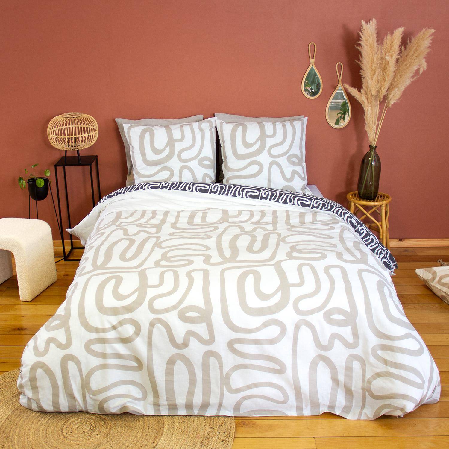 Set di biancheria da letto in cotone reversibile per 2 persone con motivo grafico - 240x260x0.5 cm,sweeek,Photo1