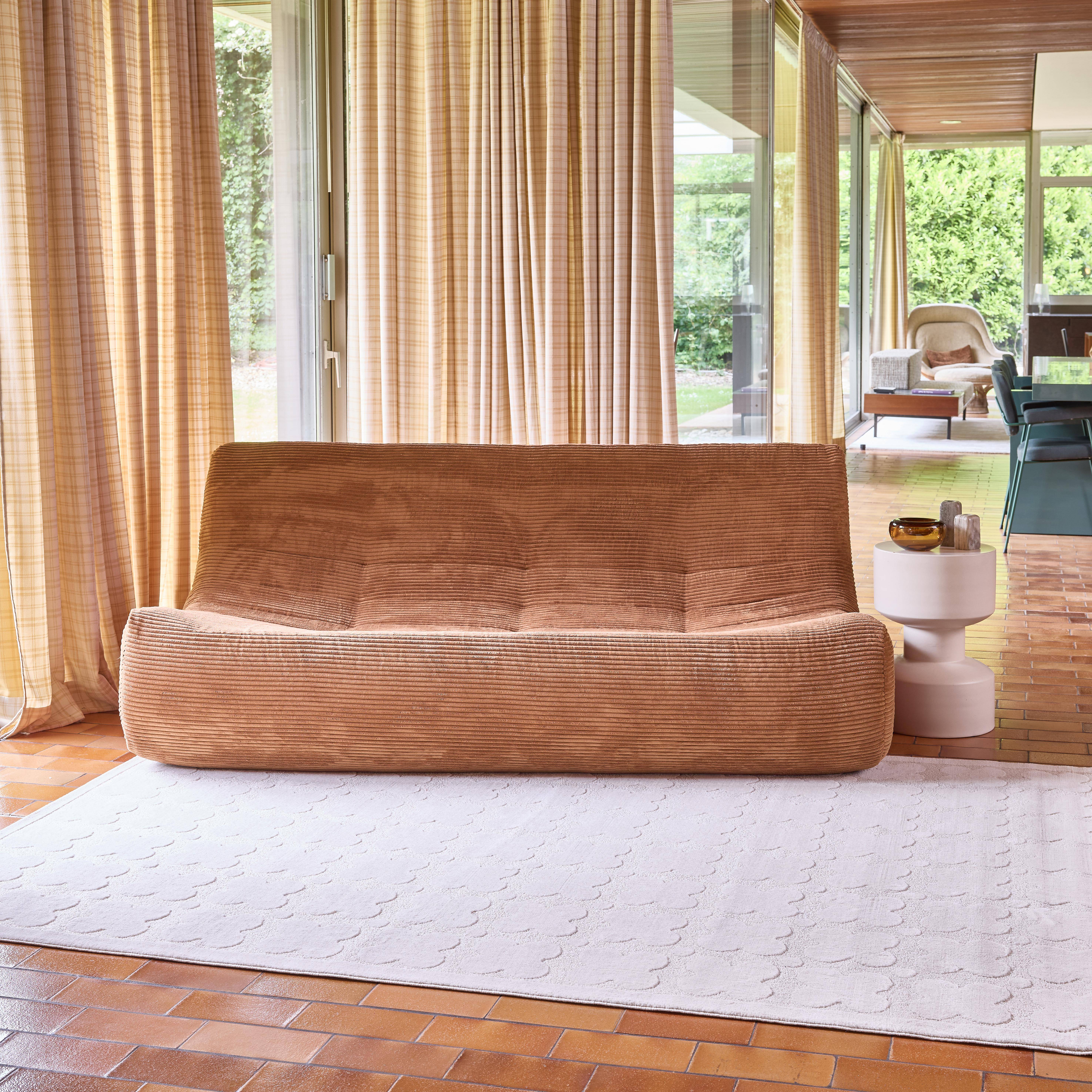 Graphic pattern indoor rug cream 290x200cm - Lili Photo1
