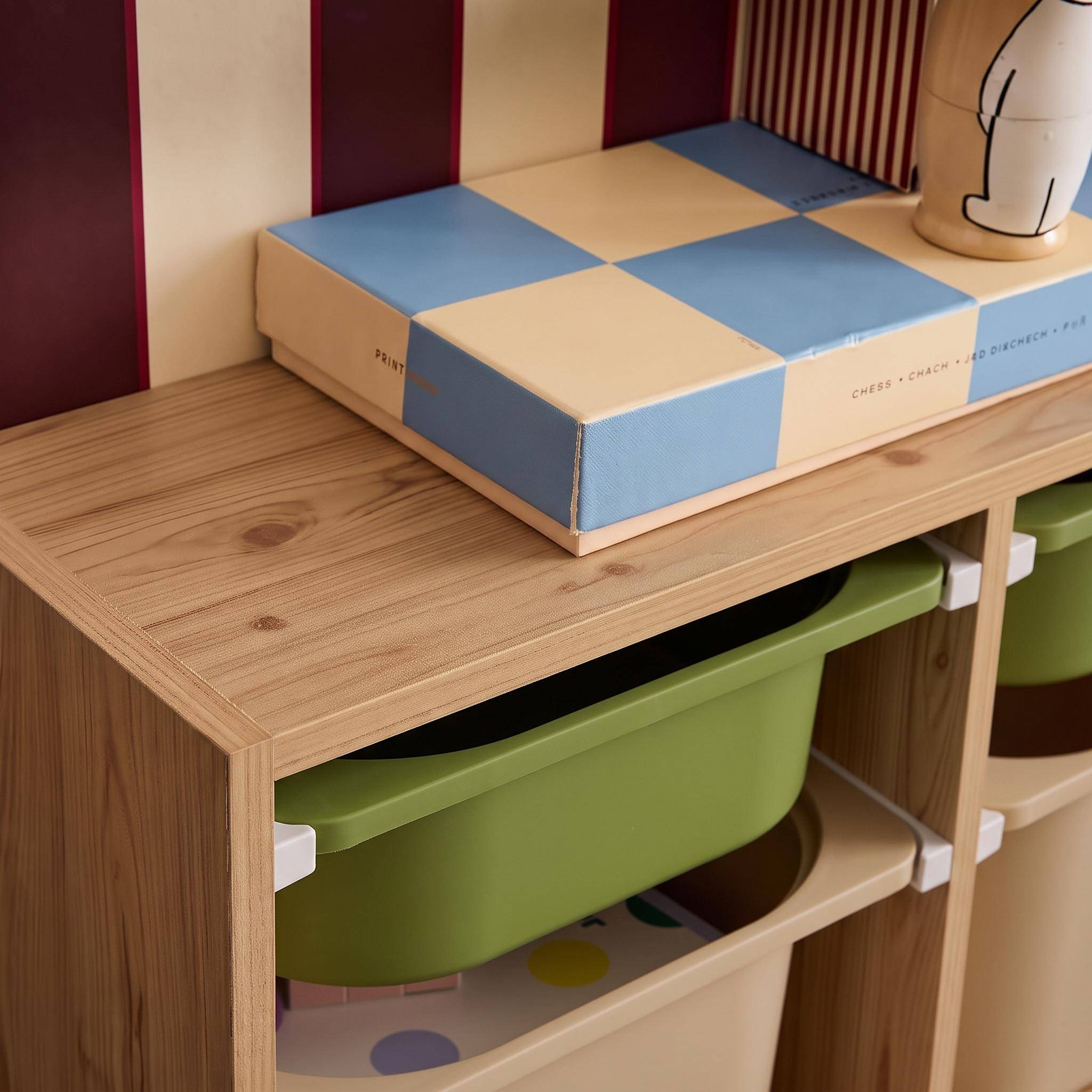 Meuble de rangement pour enfant décor bois 6 bacs vert olive et beige - Sora Photo3