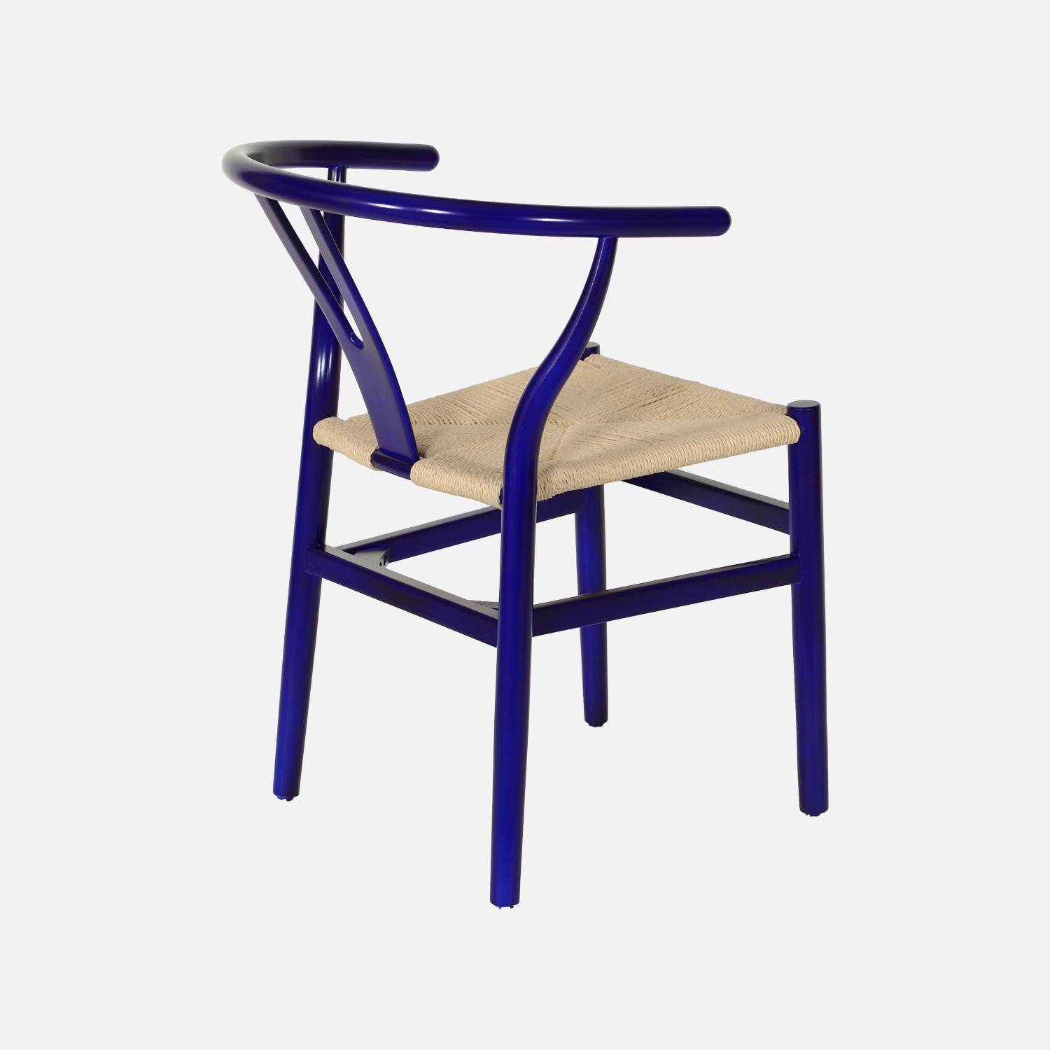 Lot de deux chaises vintage en bois d'hévéa avec assise en cordes et dossier arrondi bleu Photo5