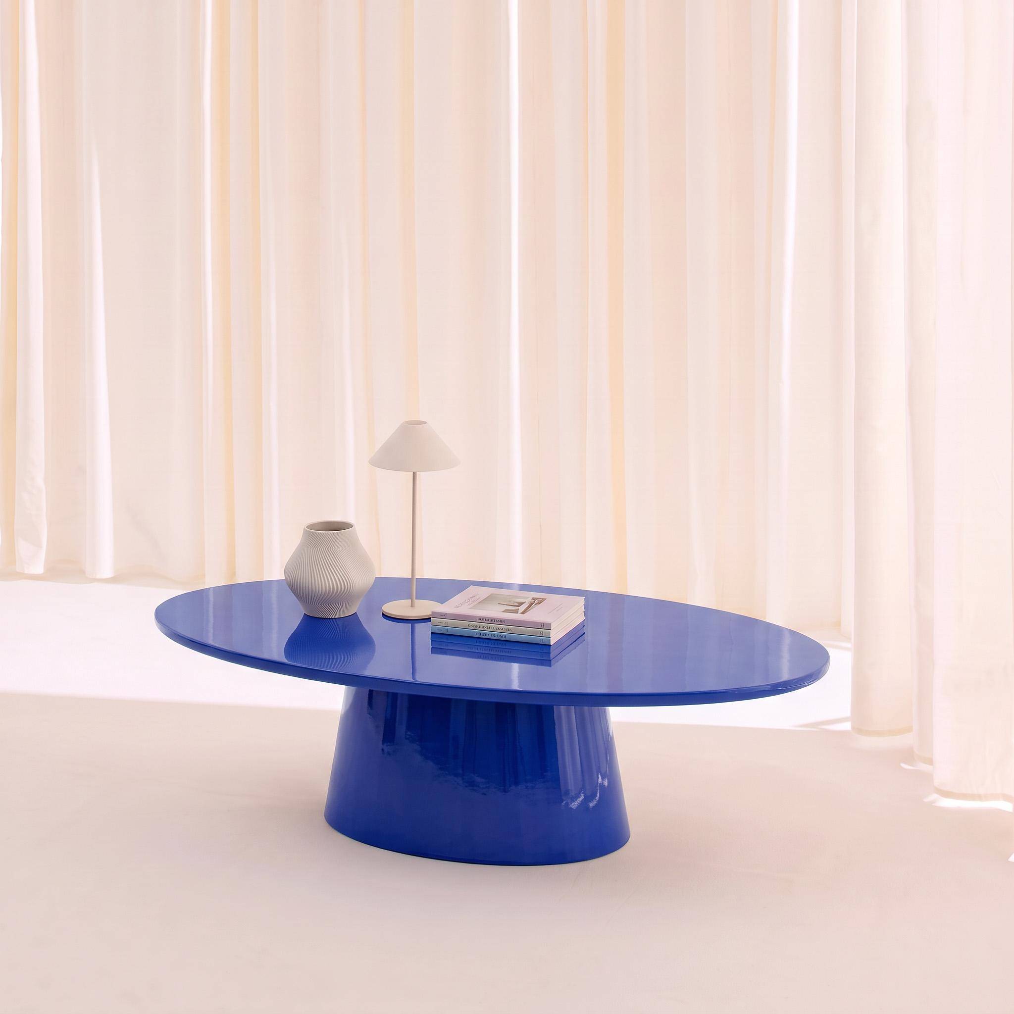 Table basse ovale finition glossy bleu - Nell Photo2