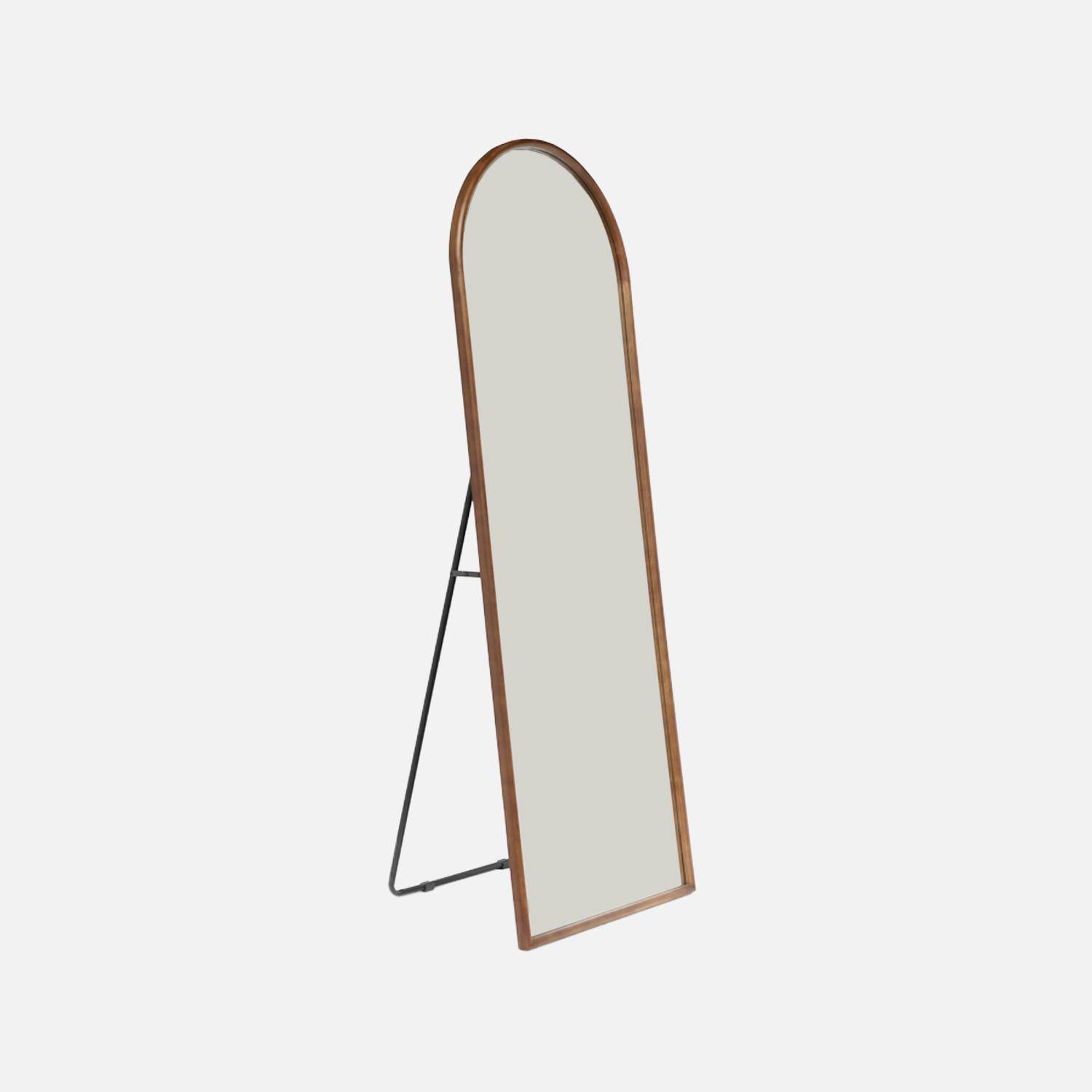 Specchio da terra ad arco in legno di hevea con base in acciaio, 170 cm Noce - 170x60x3 cm,sweeek,Photo2