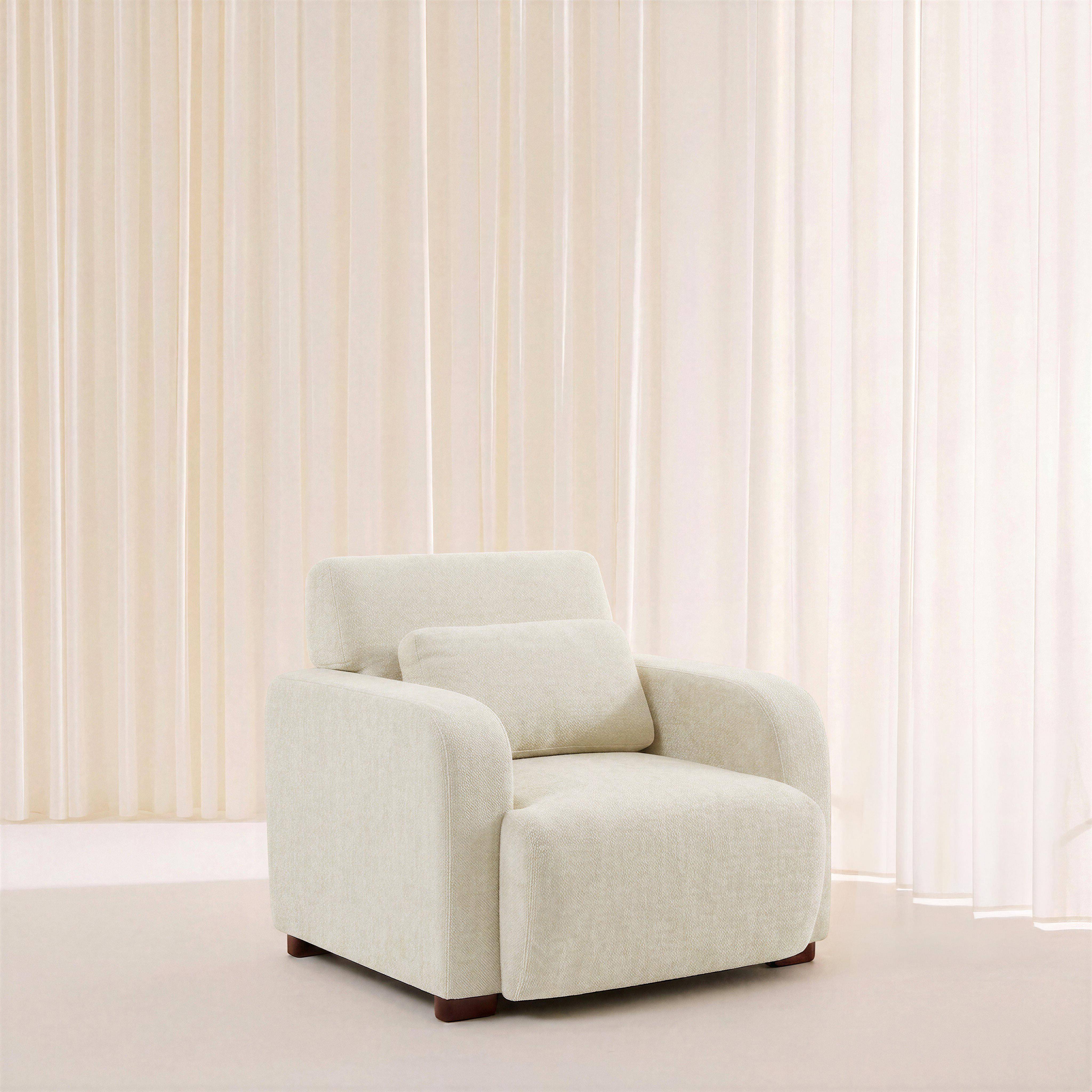 Sillón de tela con patas de madera de hevea Blanco roto - 95x94x83 cm,sweeek,Photo1