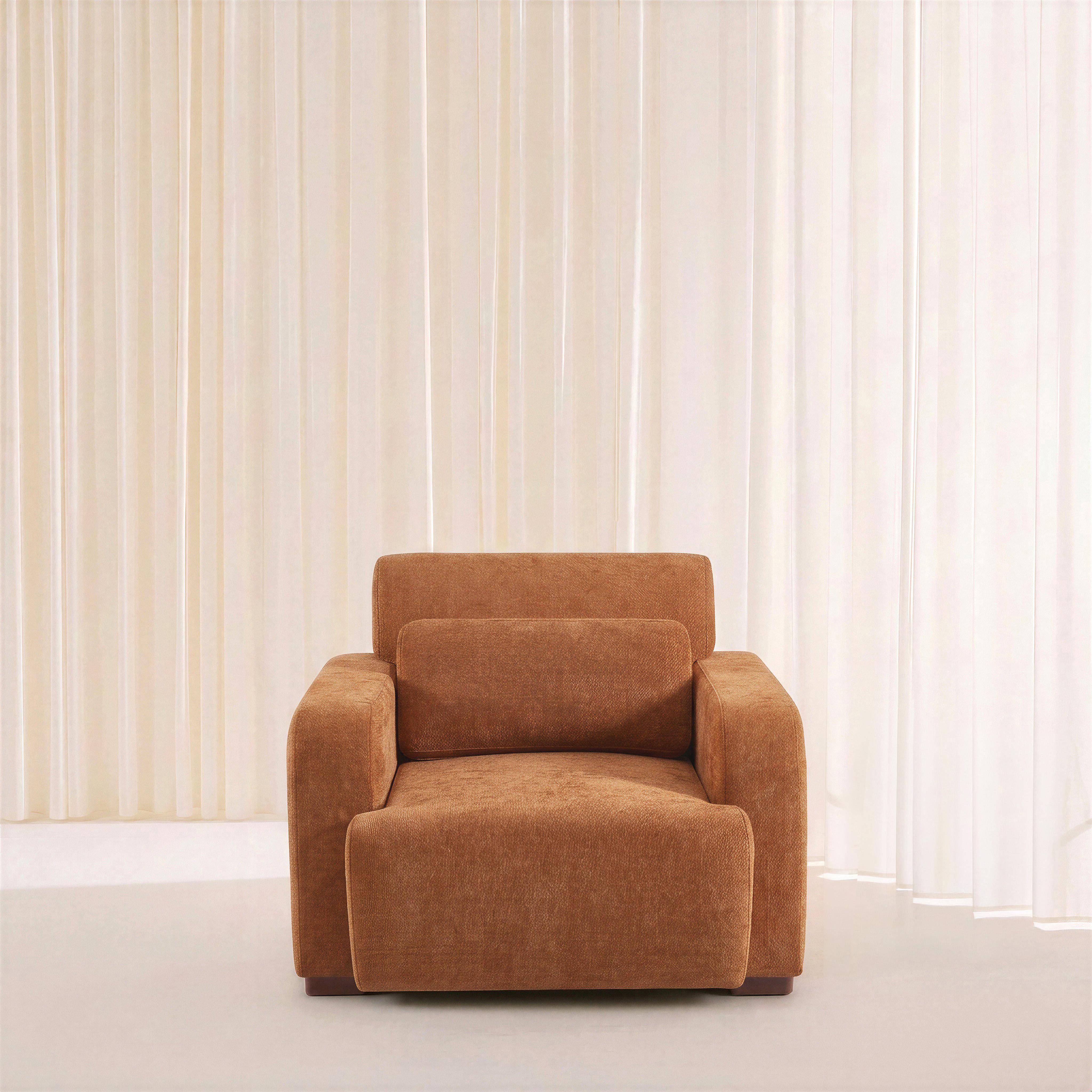 Sillón de tela con patas de madera de hevea Óxido - 95x94x83 cm Photo2