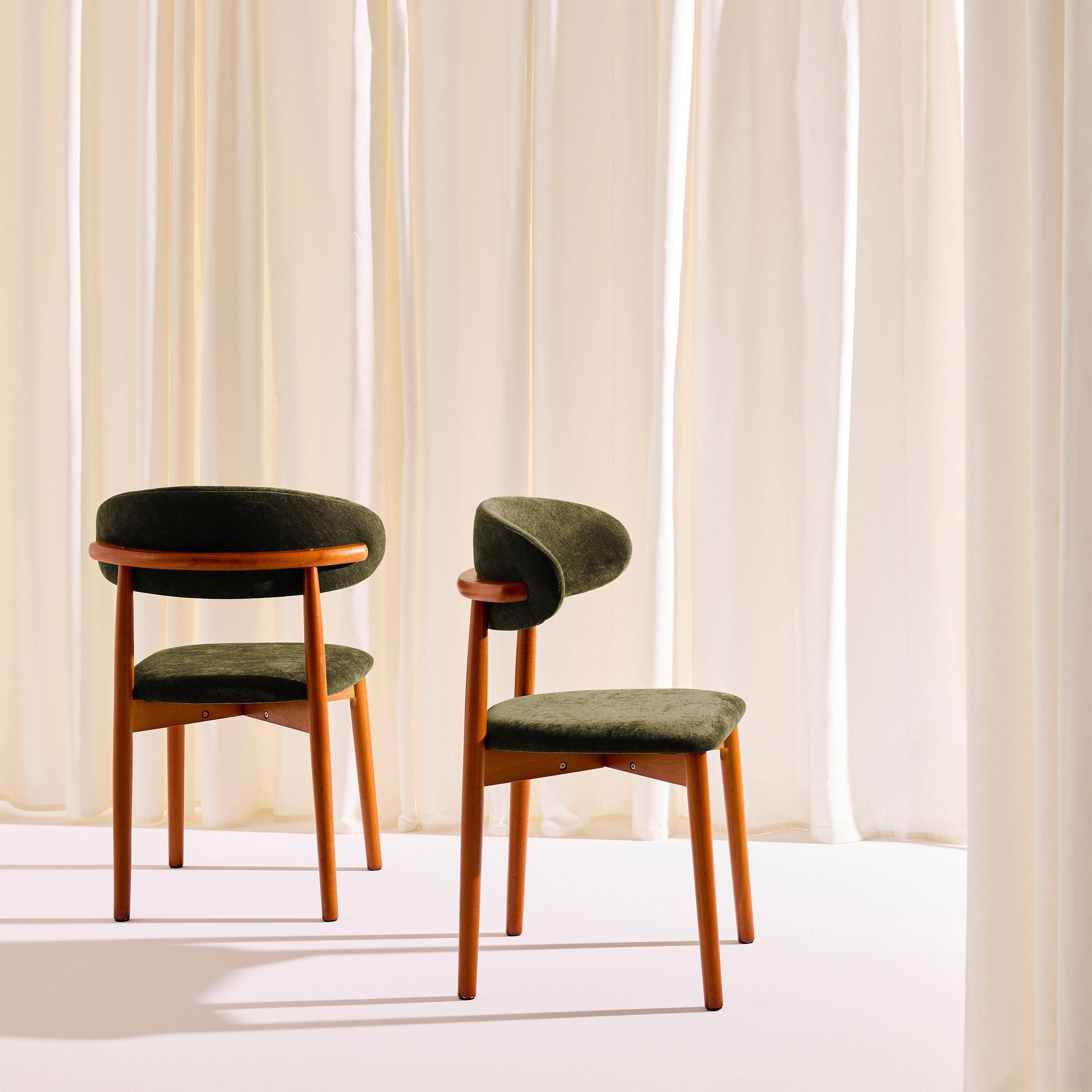 Silla de madera de hevea nogal y tela chenilla, set de 2, Paola, Verde kaki, 57x49x79 cm Photo3