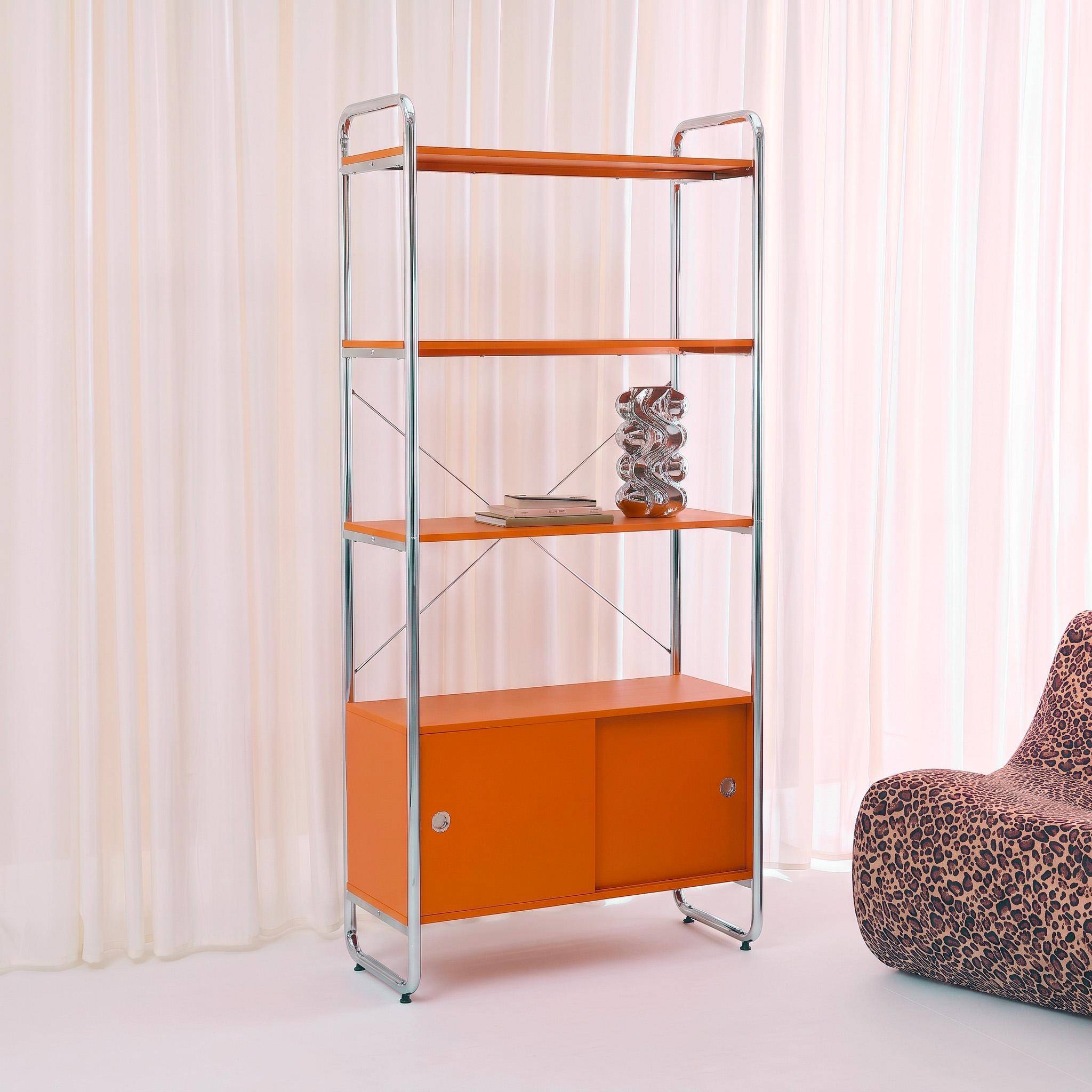 Scaffale libreria in metallo cromato ed effetto legno con 2 ante scorrevoli, 5 livelli, Lennox, Arancione, 80x40x180 cm Photo3