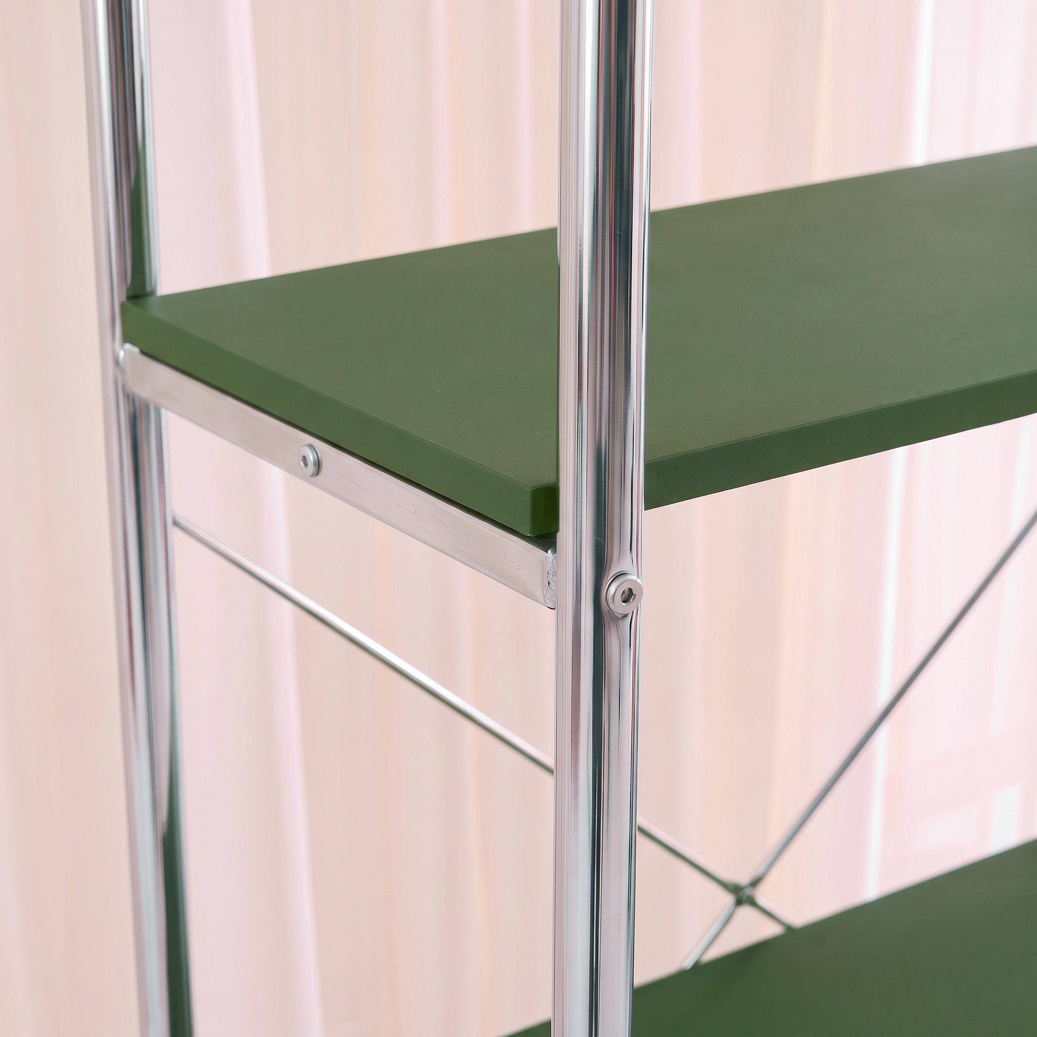 Scaffale libreria in metallo cromato ed effetto legno con 2 ante scorrevoli, 5 livelli, Lennox, Verde kaki, 80x40x180 cm,sweeek,Photo4