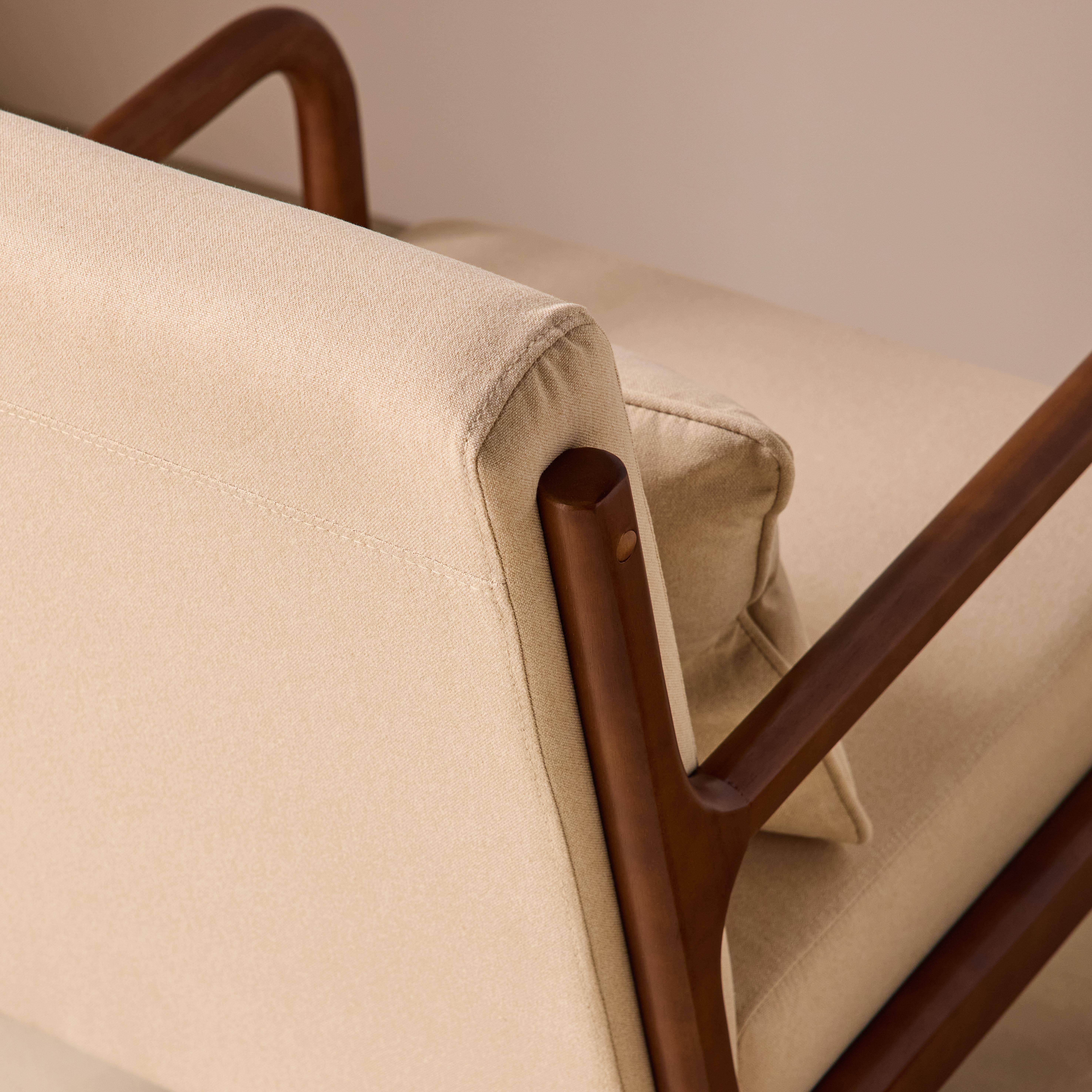 Scandinavian armchair walnut coloured rubberwood and fabric beige 65.5x80x79 cm - Lorens Photo4
