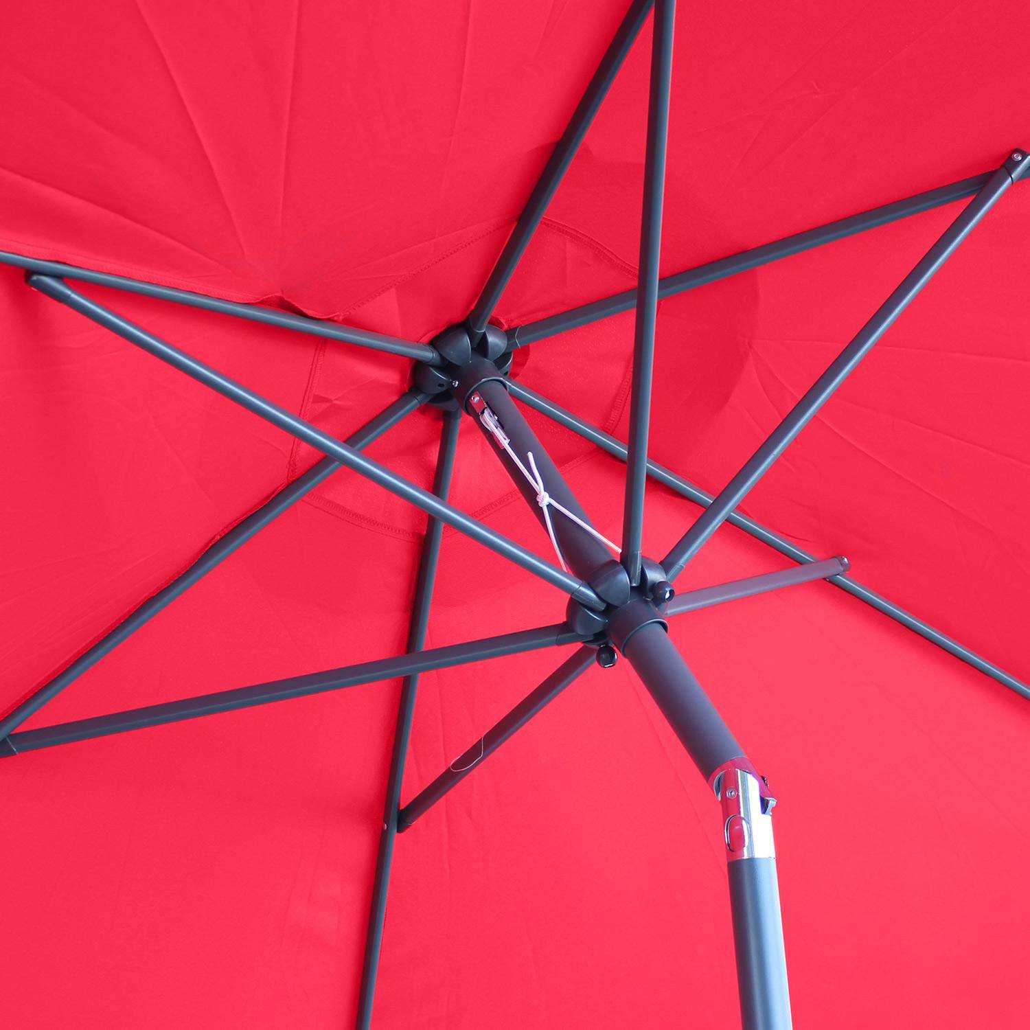 Parasol droit rond Ø300cm - Touquet Rouge - mât central en aluminium orientable et manivelle d'ouverture,sweeek,Photo7