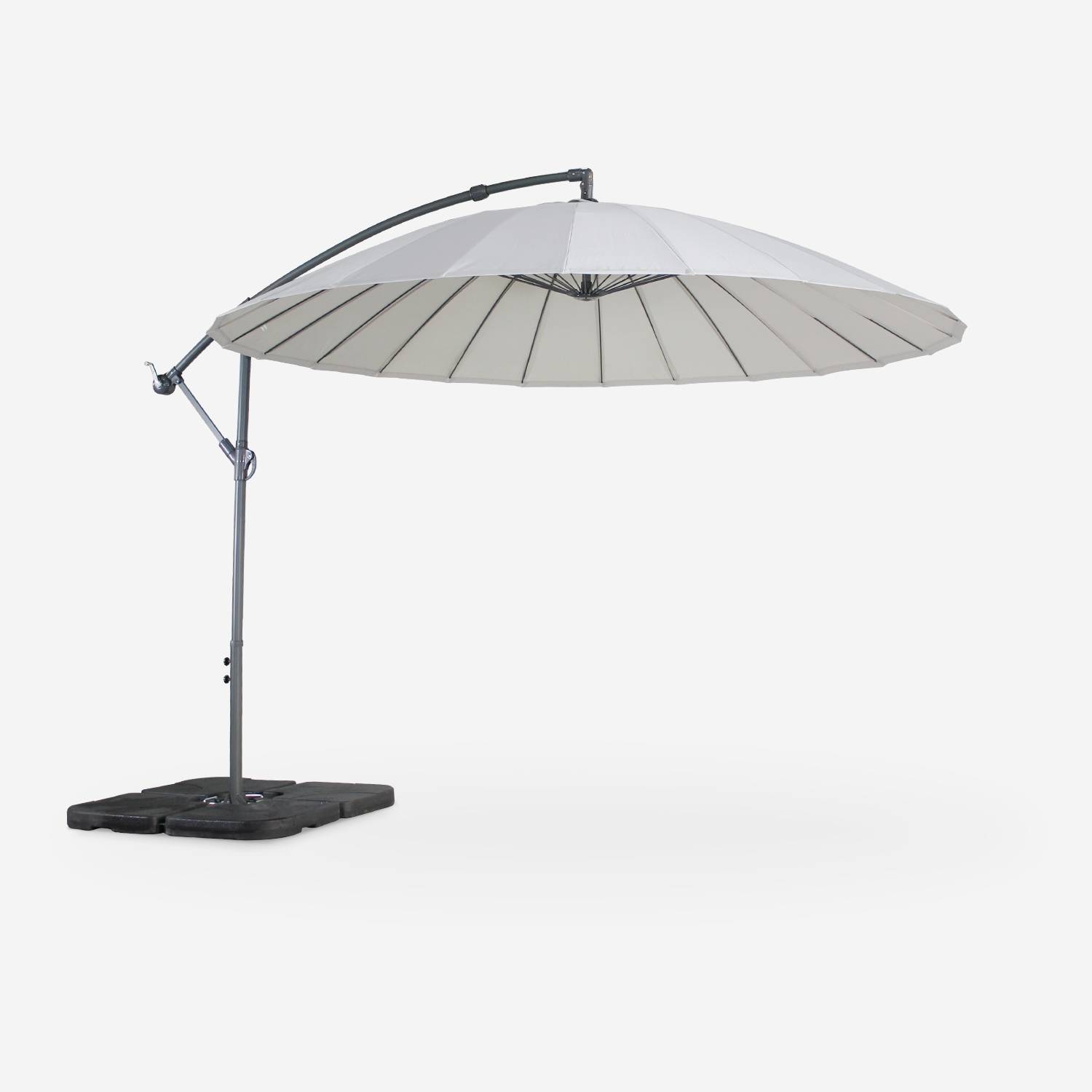 Cantilever parasol Ø300cm, Sand | sweeek