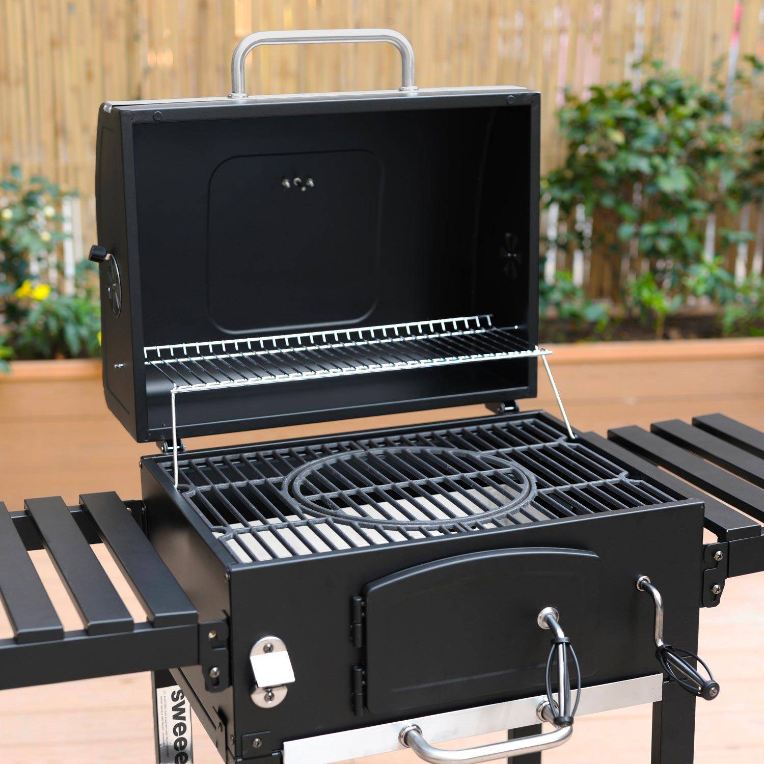 Houtskoolbarbecue BERNARD - Smoker met asbak, ventilatieopeningen, verstelbare houtskoolbak en inklapbare zijtafels Photo2