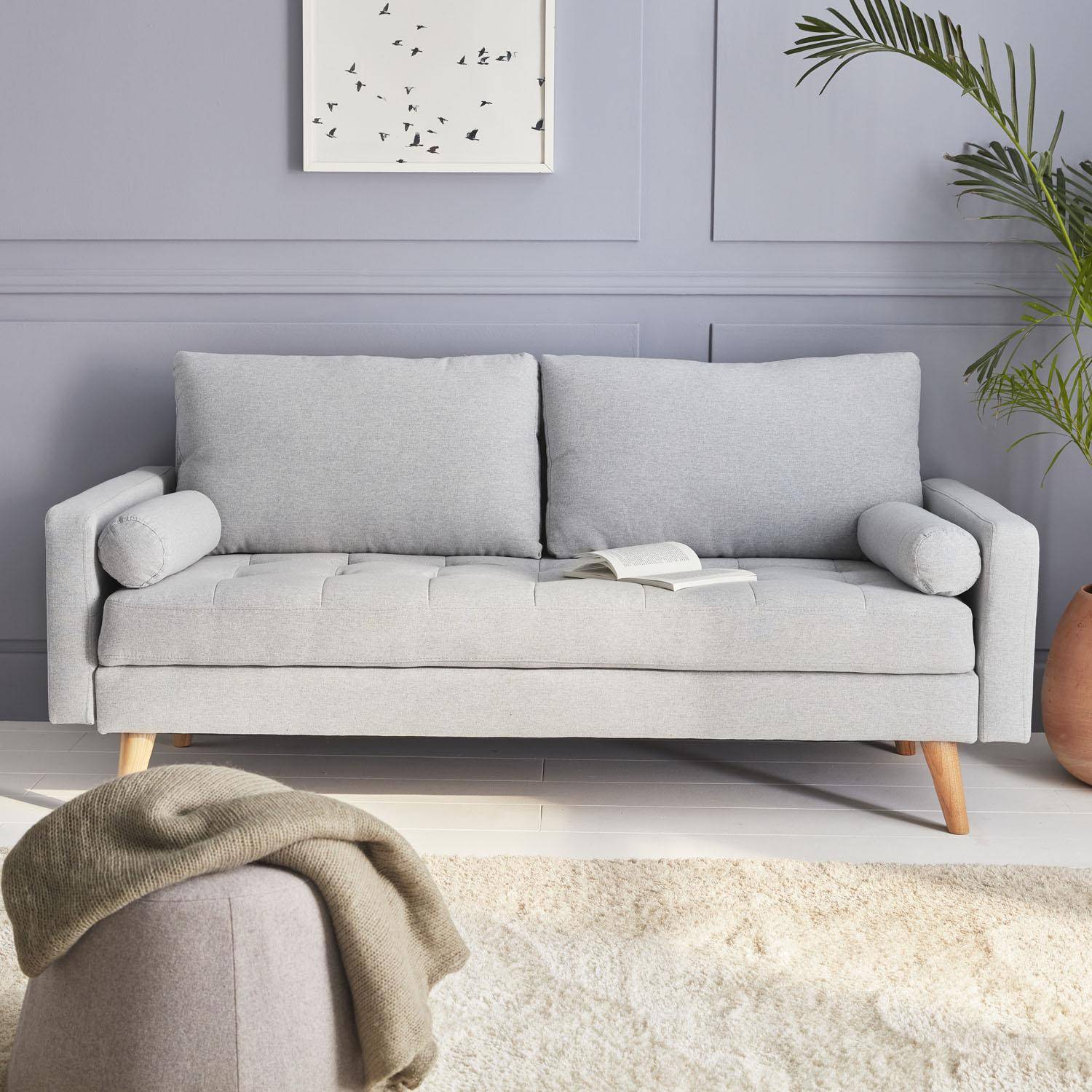 Canapé en tissu gris clair, 3 places scandinave fixe, droit, pieds bois  Photo1
