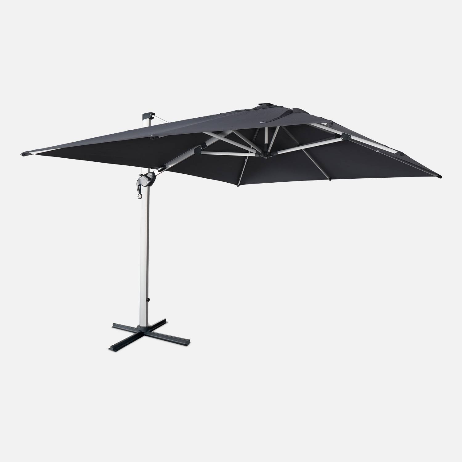 Parasol déporté haut de gamme LED carré 3x4m, toile Sunbrella ®  | sweeek