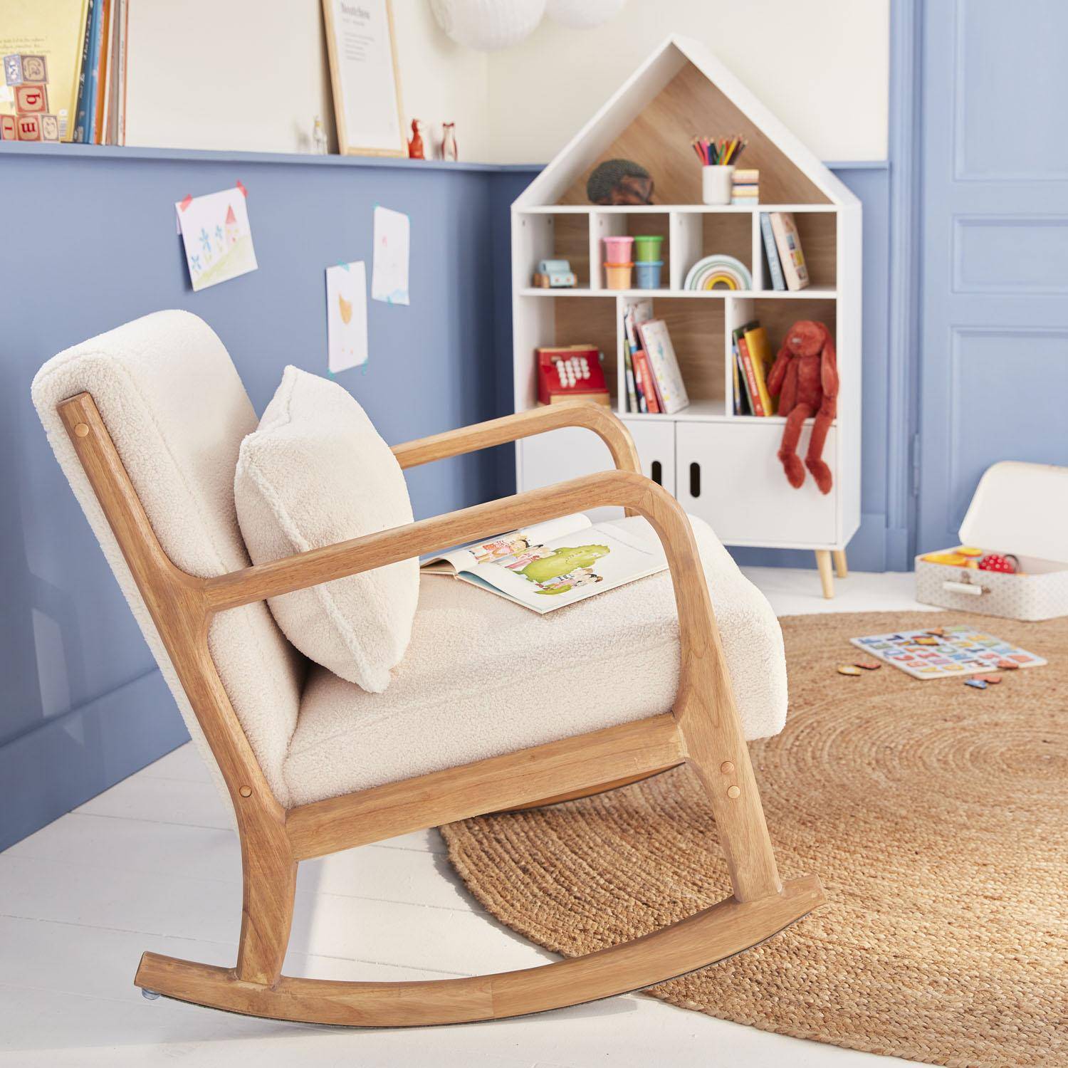 Children's house-shaped bookcase - 3 shelves, 8 compartments, 2 cupboards, Scandi-style - Tobias - Natural pine, White,sweeek,Photo2