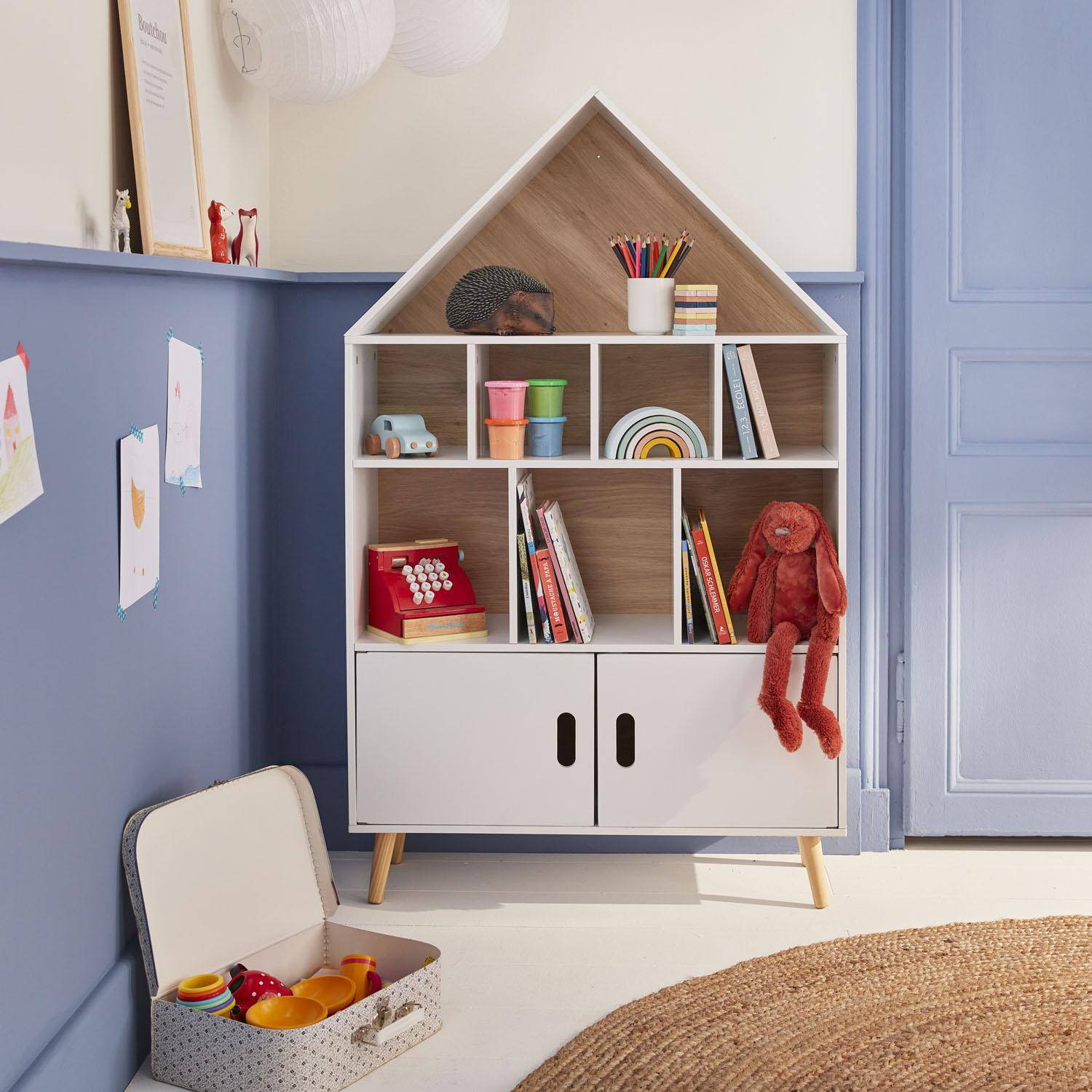 Children's house-shaped bookcase - 3 shelves, 8 compartments, 2 cupboards, Scandi-style - Tobias - Natural pine, White Photo1