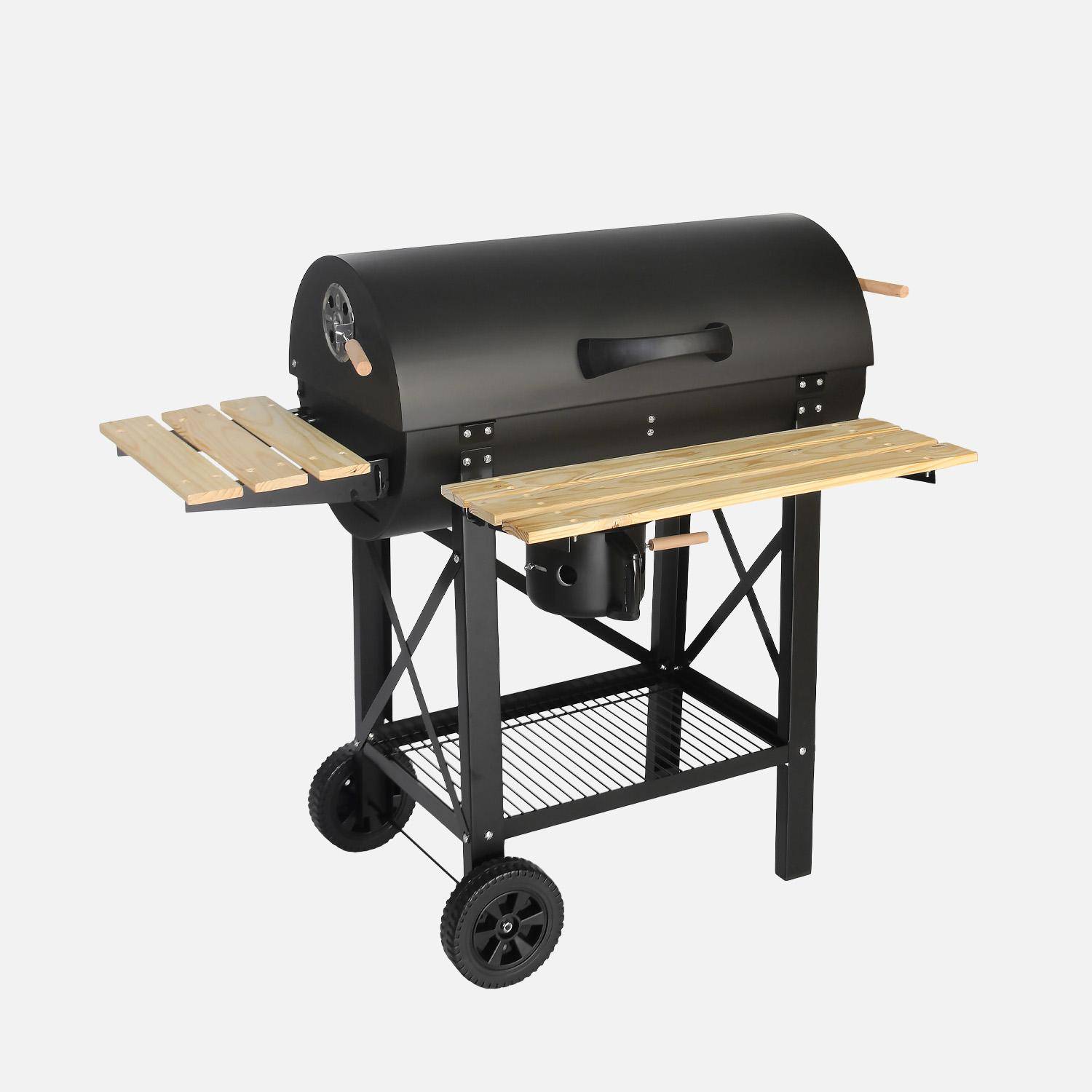 Houtskool barbecue american smoker type, met asbak. Photo1