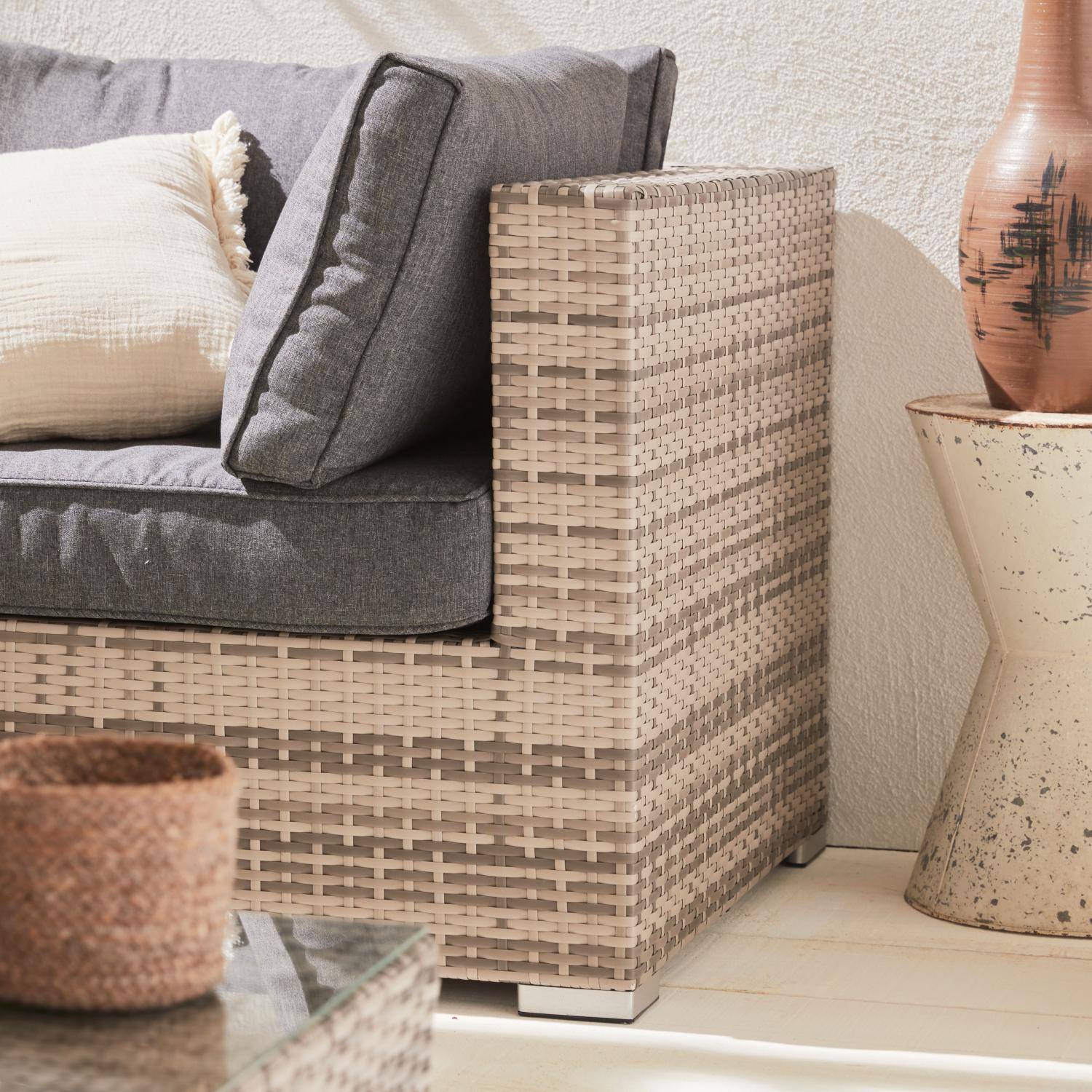 Salon De Jardin 5 Places Milo En Résine Tressée Gris - Canapé D'angle Et Table