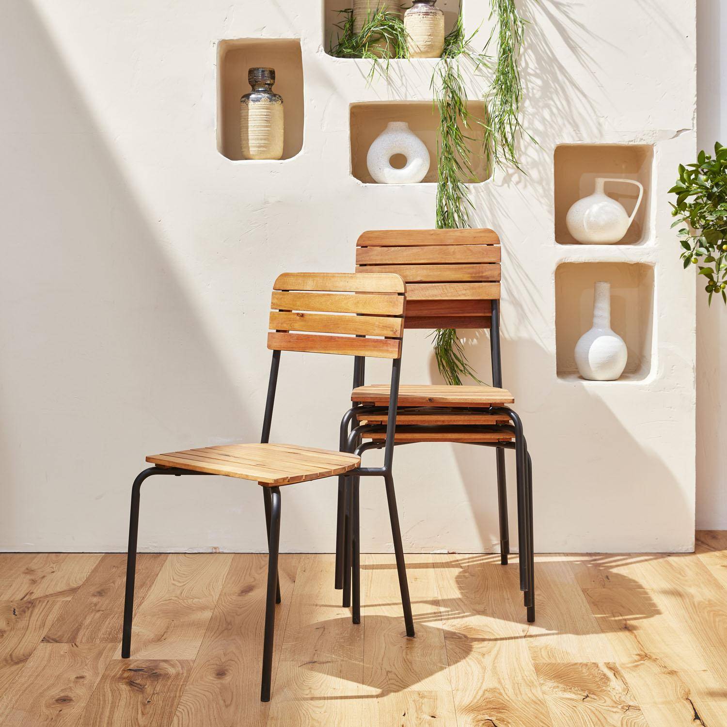 Gartenmöbel-Set aus Holz und Metall 180x90cm - Lima - Rechteckiger Tisch aus Akazie und Metall mit 4 Stühlen und 2 stapelbaren Sesseln Photo2