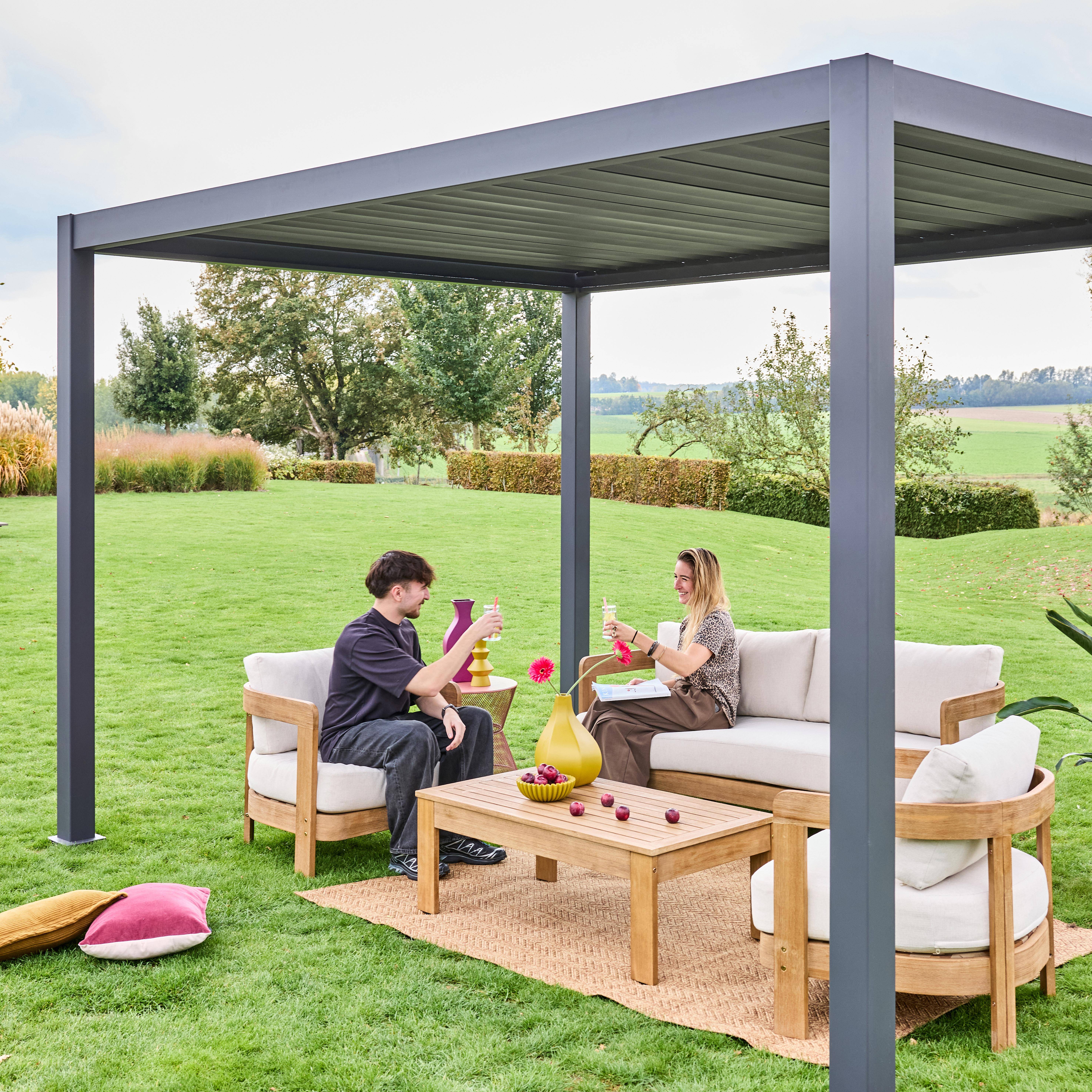 Pergola Bioclimatique gris anthracite – Triomphe – 3x4m, aluminium, à lames orientables ,sweeek,Photo2
