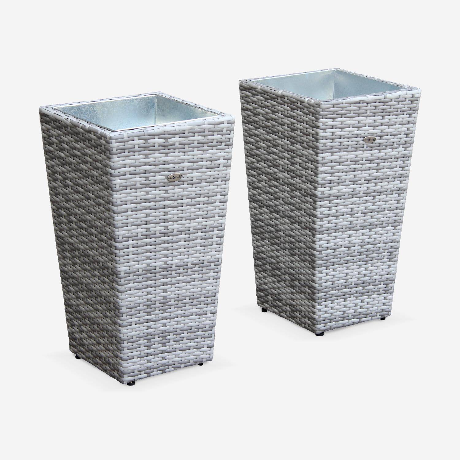 Conjunto de 2 vasos de 60 cm - Prato Nuances gris - Resina tecida, vaso em aço galvanizado, estrutura em alumínio Photo1