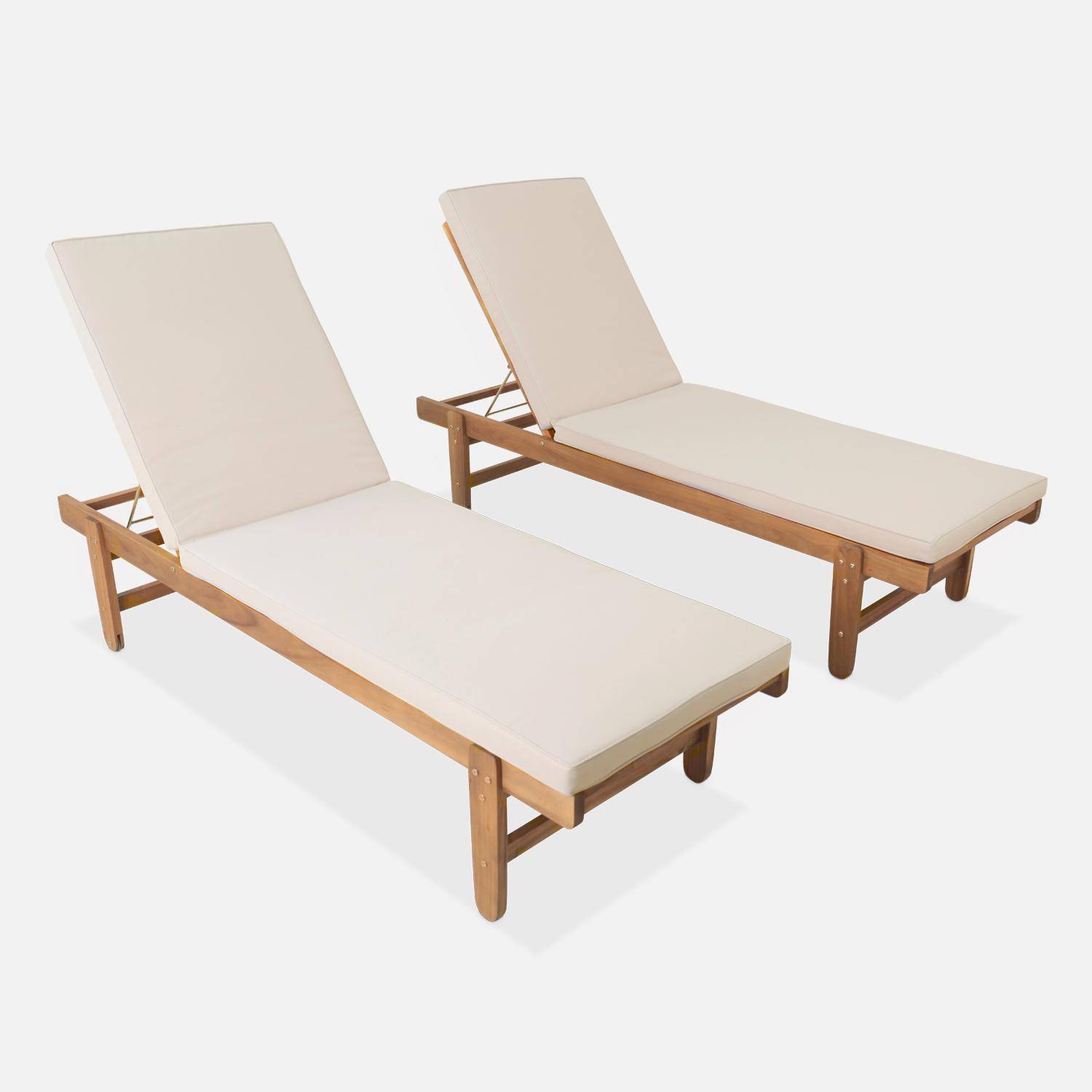Set van 2 ligstoelen van FSC Acacia – AREQUIPA – Ligstoelen met beige kussen en wielen, multipositioneel,sweeek,Photo2