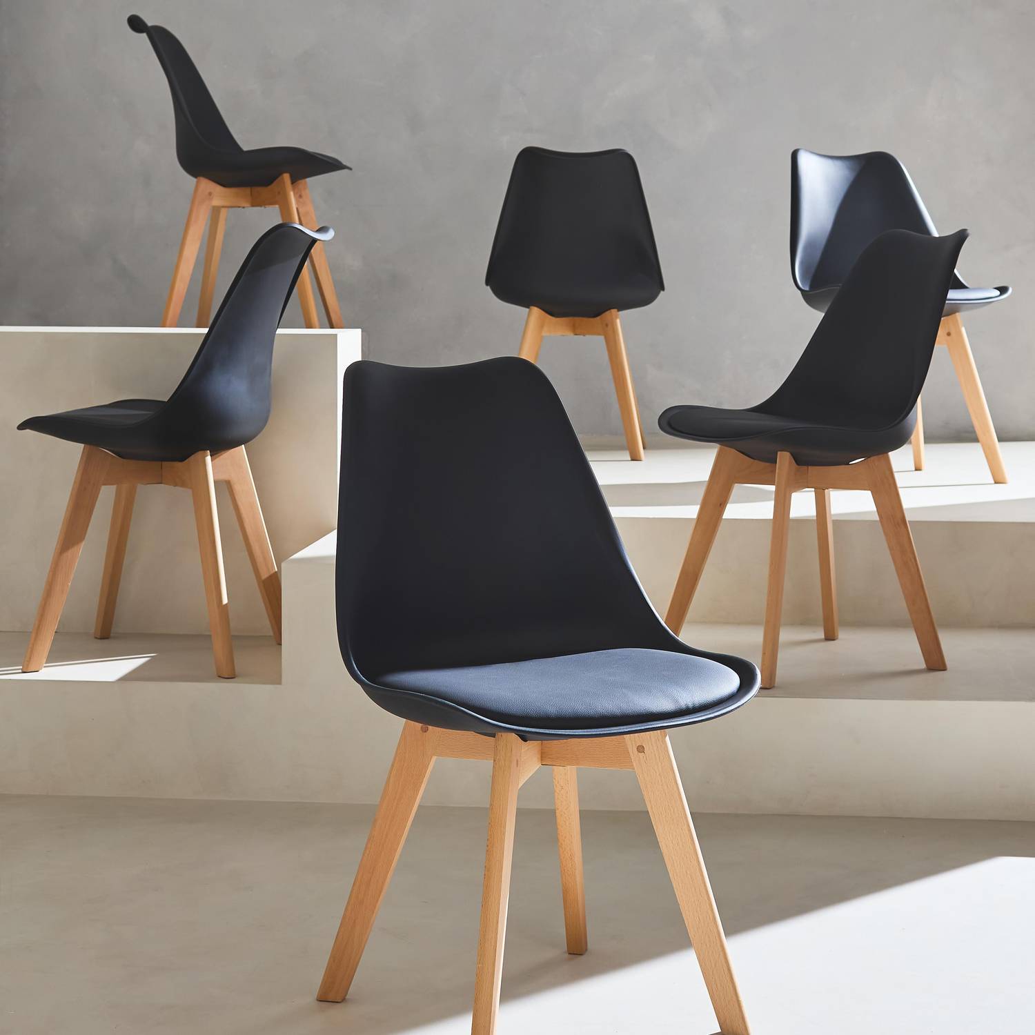 Lot de 6 chaises scandinaves, pieds bois de hêtre, fauteuils 1 place, noirs Photo1