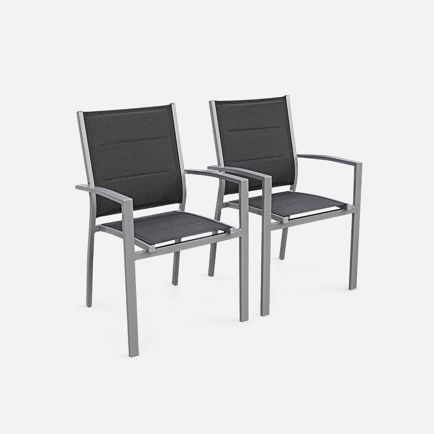 Chicago set, 1 tafel met een verlengstuk,  2 fauteuils, 4 stoelen uit aluminium en textileen Photo7