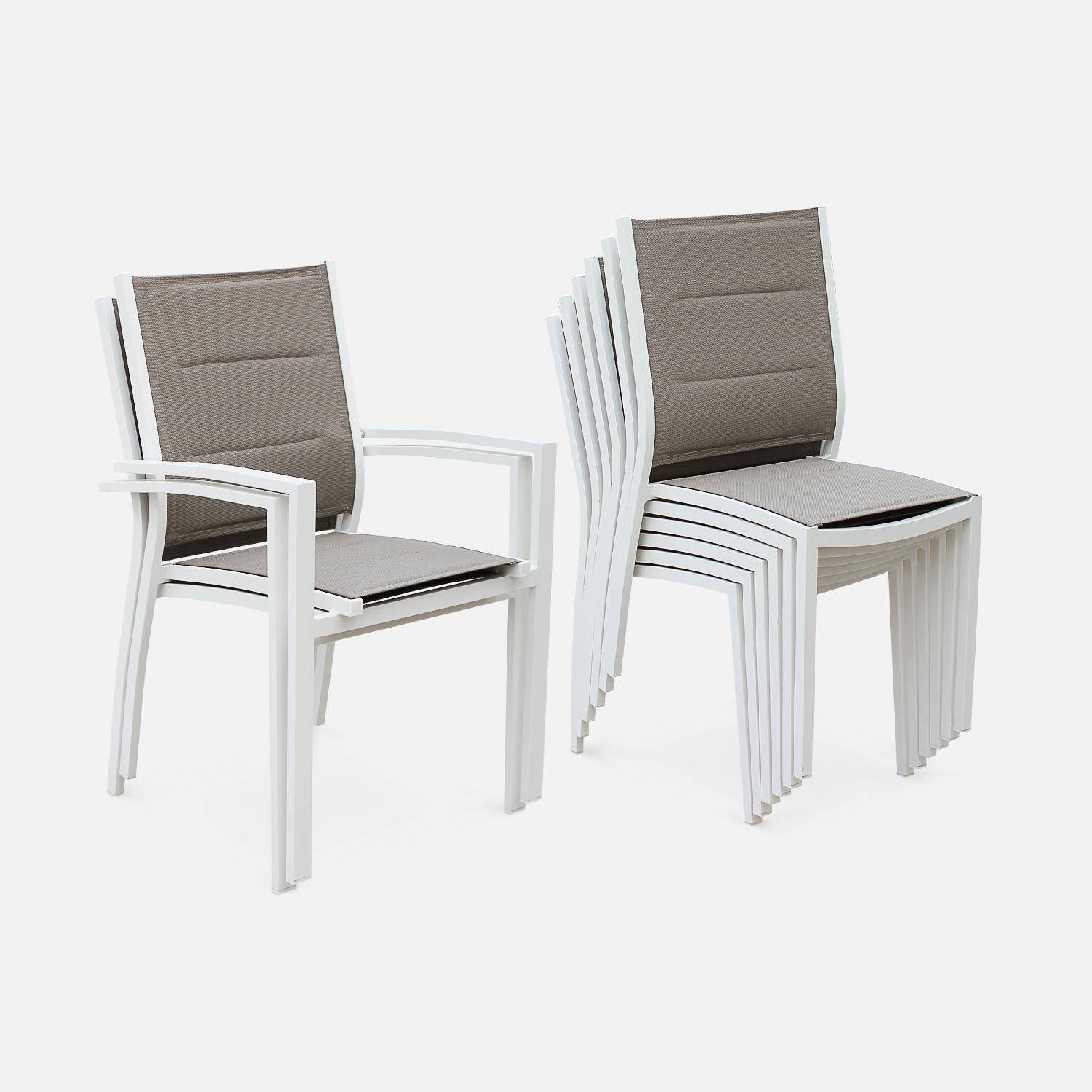 Chicago set, 1 tafel met een verlengstuk,  2 fauteuils, 4 stoelen uit aluminium en textileen,sweeek,Photo8