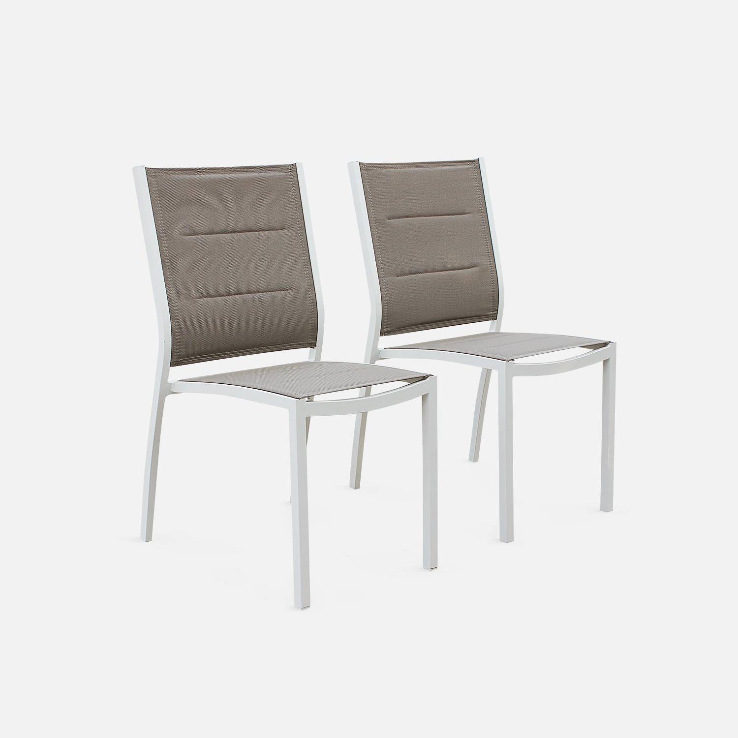 Chicago set, 1 tafel met een verlengstuk,  2 fauteuils, 4 stoelen uit aluminium en textileen Photo6