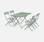 Salon de jardin bistrot pliable Emilia rectangulaire vert de gris avec quatre chaises pliantes, acier thermolaqué