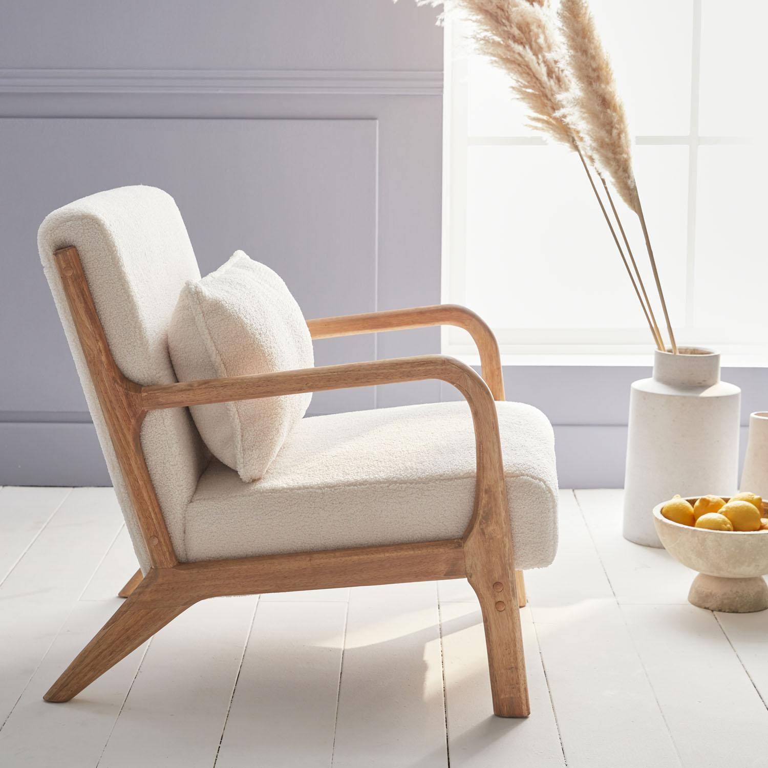 Sillón de rizos blancos, madera y tela, 1 asiento recto fijo, patas de compás escandinavas, armazón de madera maciza, asiento cómodo Photo3