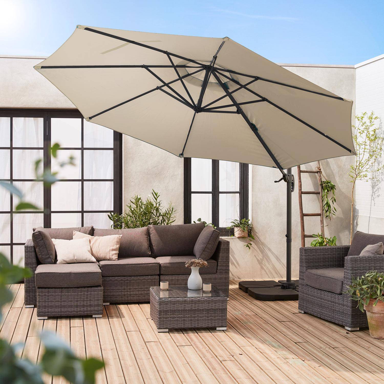 Parasol Ø350cm - parasol that can be tilted, folded and 360° rotation - Antibes - Beige Photo2