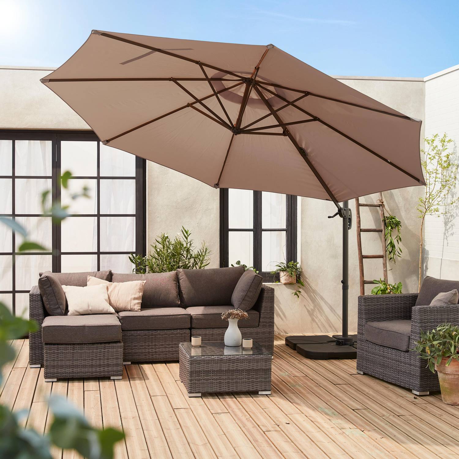 Parasol Ø350cm - parasol that can be tilted, folded and 360° rotation - Antibes - Beige-brown Photo2