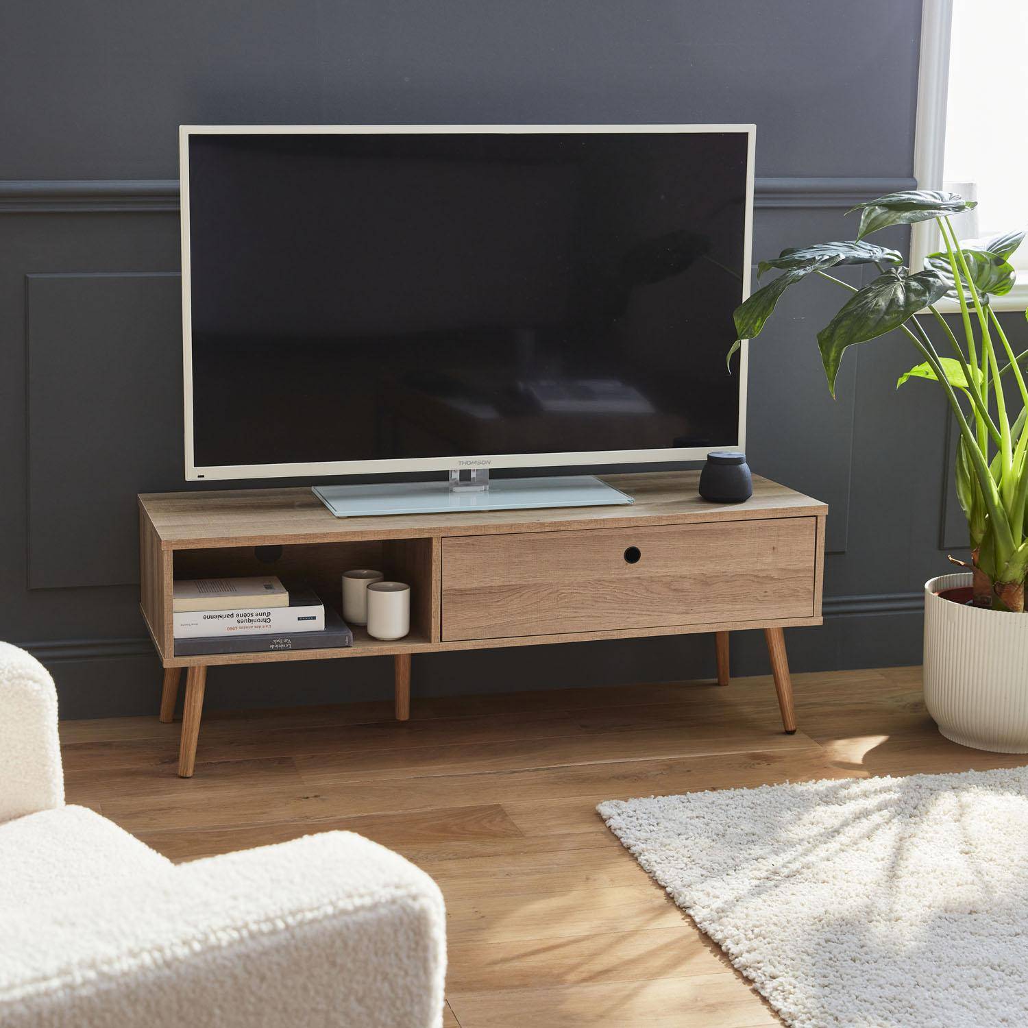 Meuble TV en décor bois 120x39x43cm - Scandi - 1 tiroir, 1 espace de rangement  Photo1