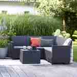 Gartenmöbel aus gespritztem Kunststoffharz in Rattanoptik - Claire angle - Graphit, graue Kissen - zwei Sessel ohne Armlehnen, drei Ecksessel, ein niedriger Ablagetisch Photo1
