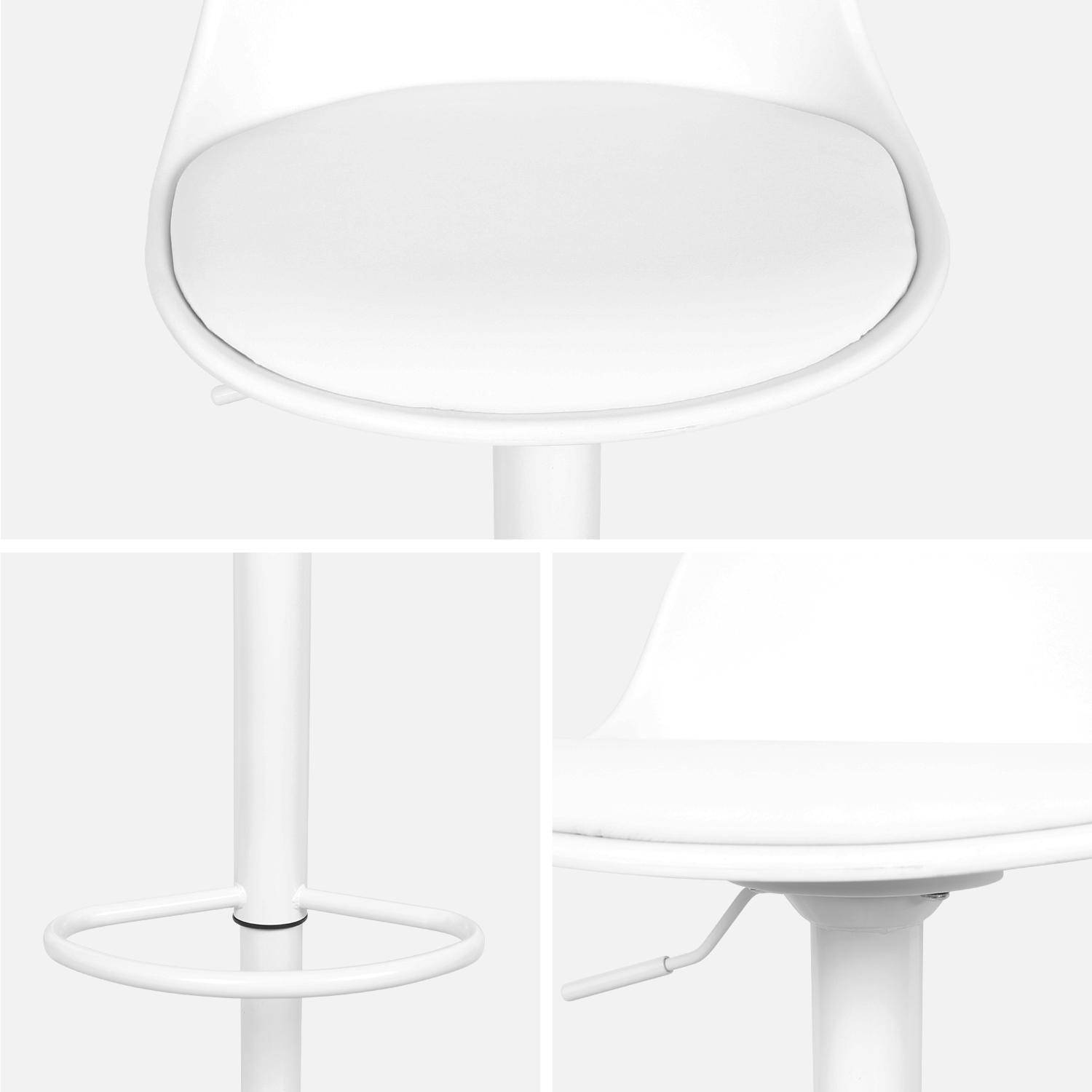 Verstelbare barkrukken met witte kunstlederen zitting, voorzien van voetsteun, verstelbaar van 61,5cm tot 83,5cm,sweeek,Photo7