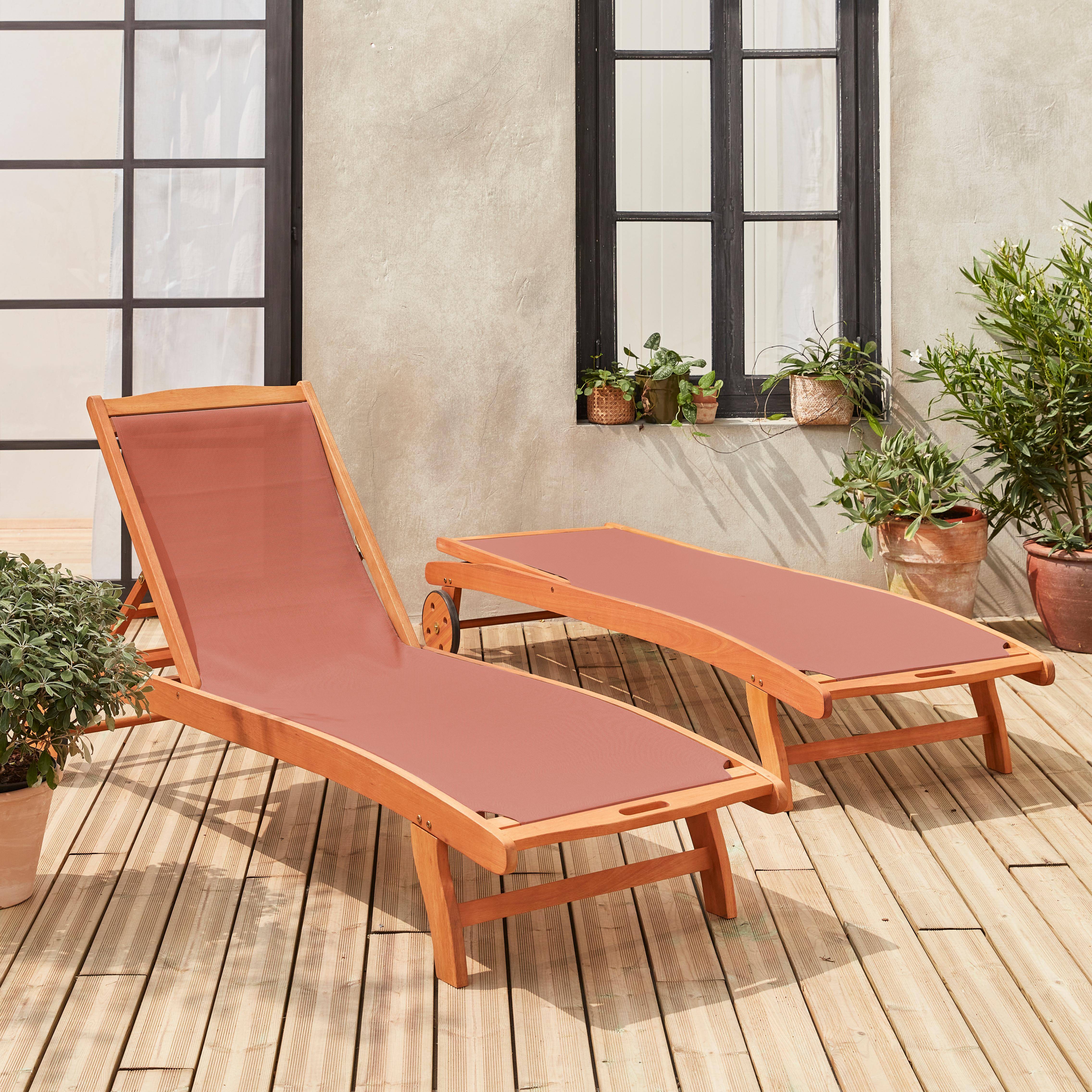Pair of FSC eucalyptus and textilene sun loungers - Natural wood colour, Terracotta  textilene - Marbella Photo2