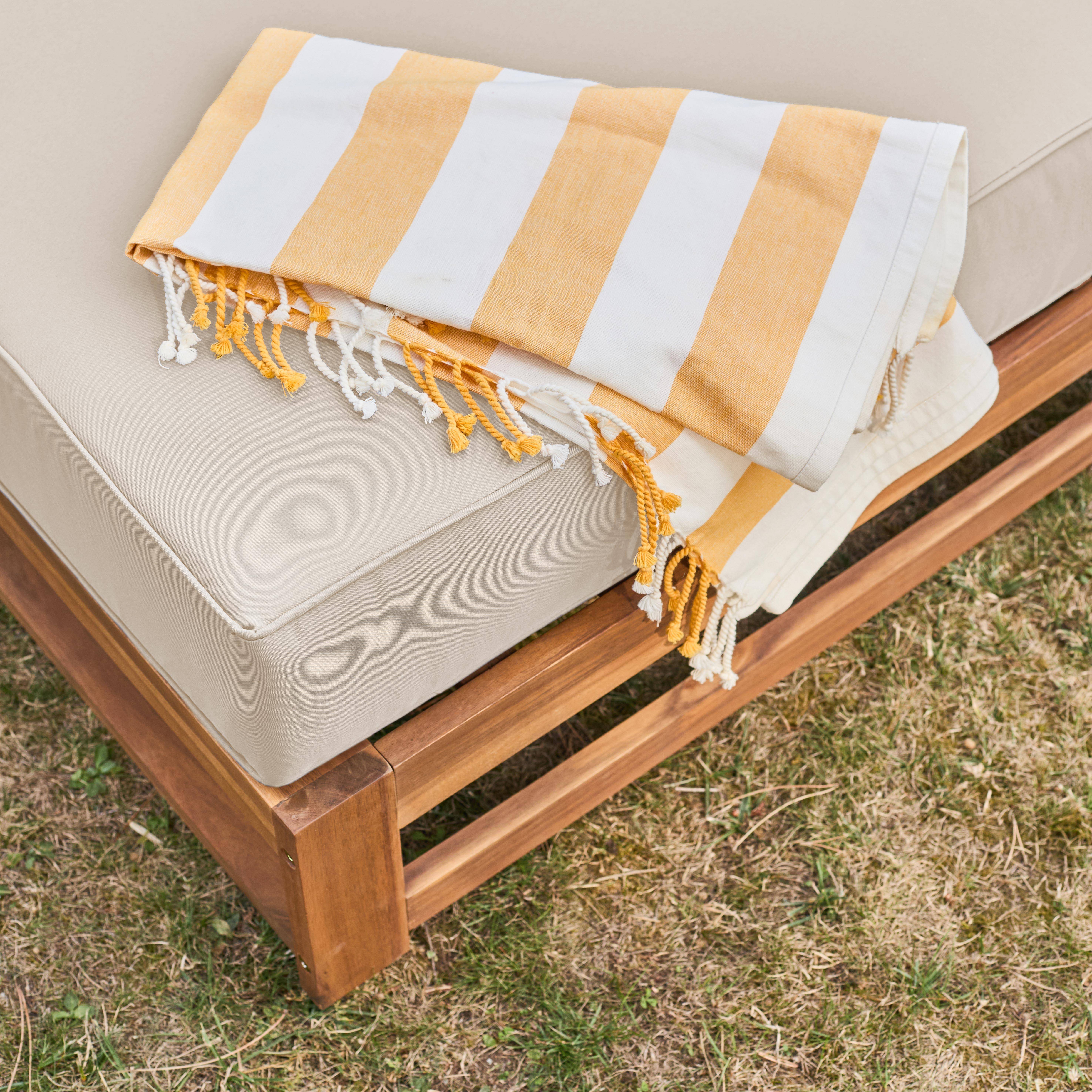 Drewniany zestaw mebli ogrodowych 5 miejsc siedzących - Mendoza - Beżowe poduszki, sofa z drewna akacjowego, fotele i stolik kawowy, 6 elementów Photo9