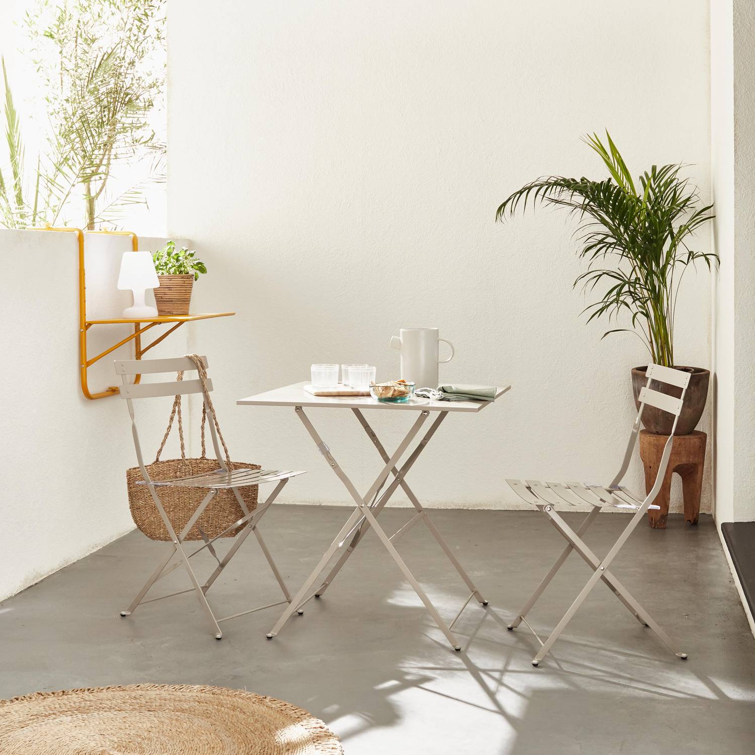 Conjunto de mobiliário de jardim bistro dobrável - Emilia gris taupe - Mesa quadrada 70x70cm com duas cadeiras dobráveis, aço revestido a pó Photo1