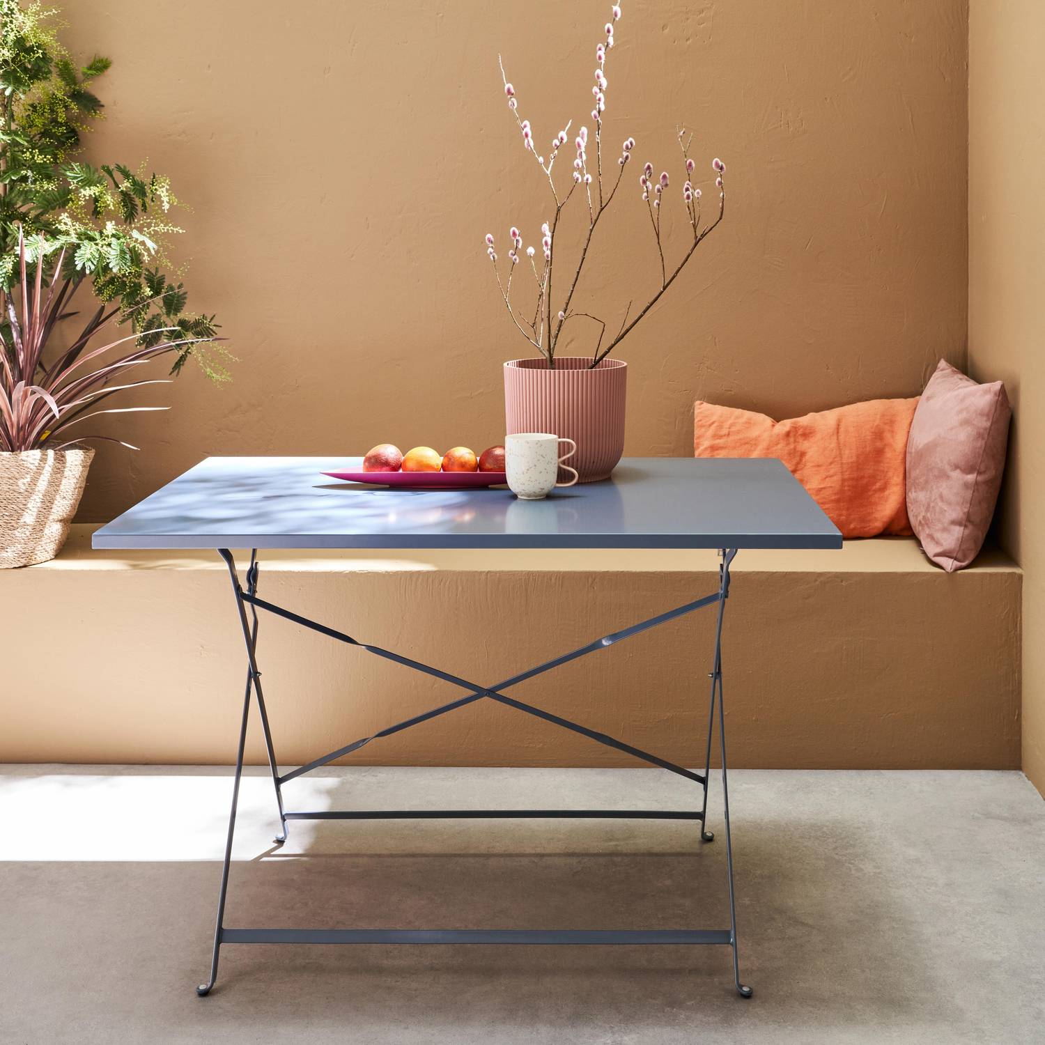 Table jardin bistrot pliable - Emilia rectangle bleu grisé- Table rectangle 110x70cm en acier thermolaqué Photo1