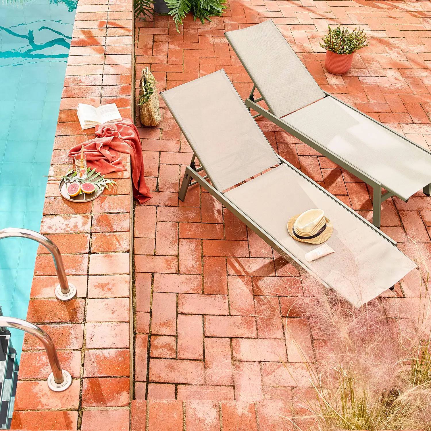 Bain de soleil aluminium sweeek