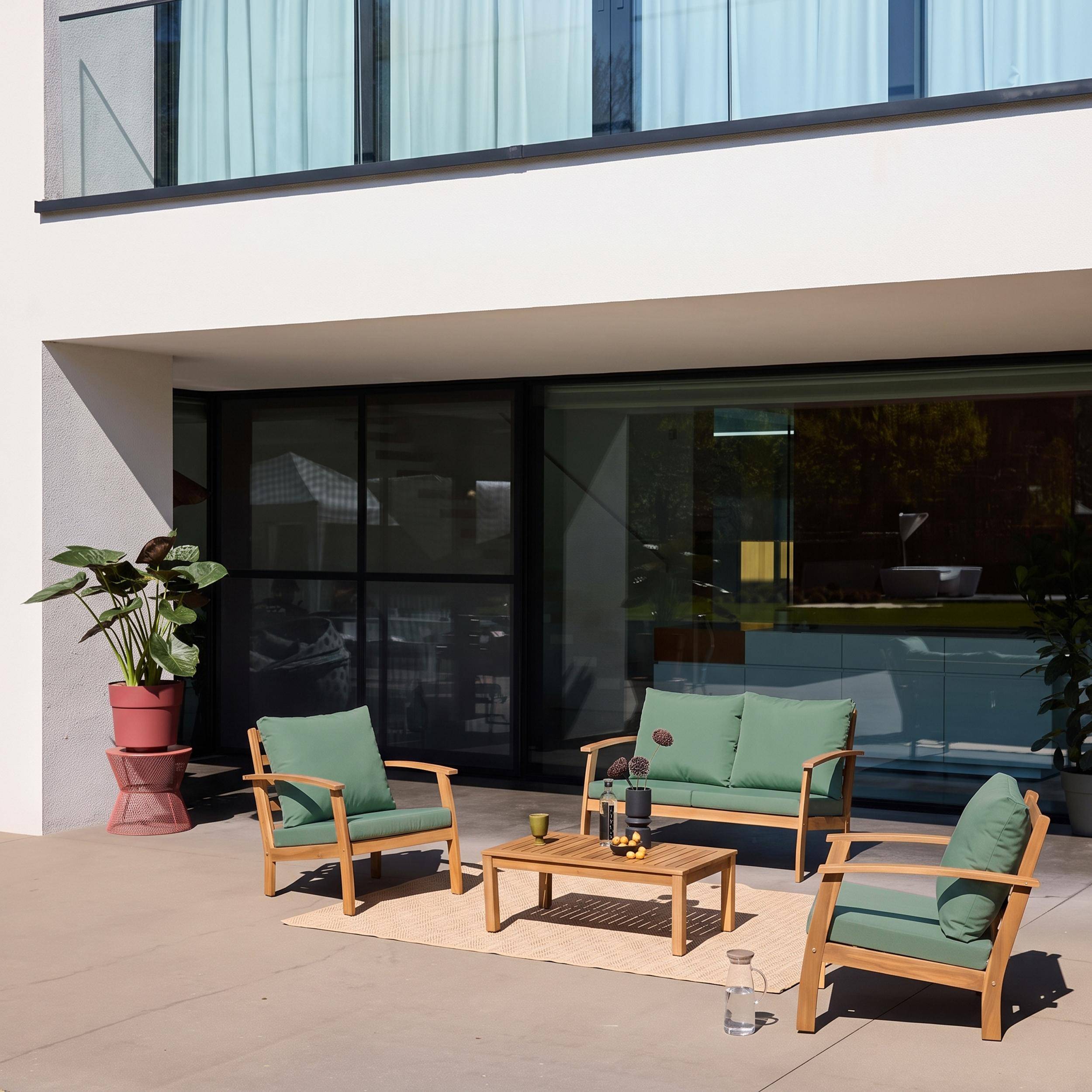 Salon de jardin en bois 4 places - Ushuaïa - Coussins vert de gris, canapé, fauteuils et table basse en acacia, design Photo2